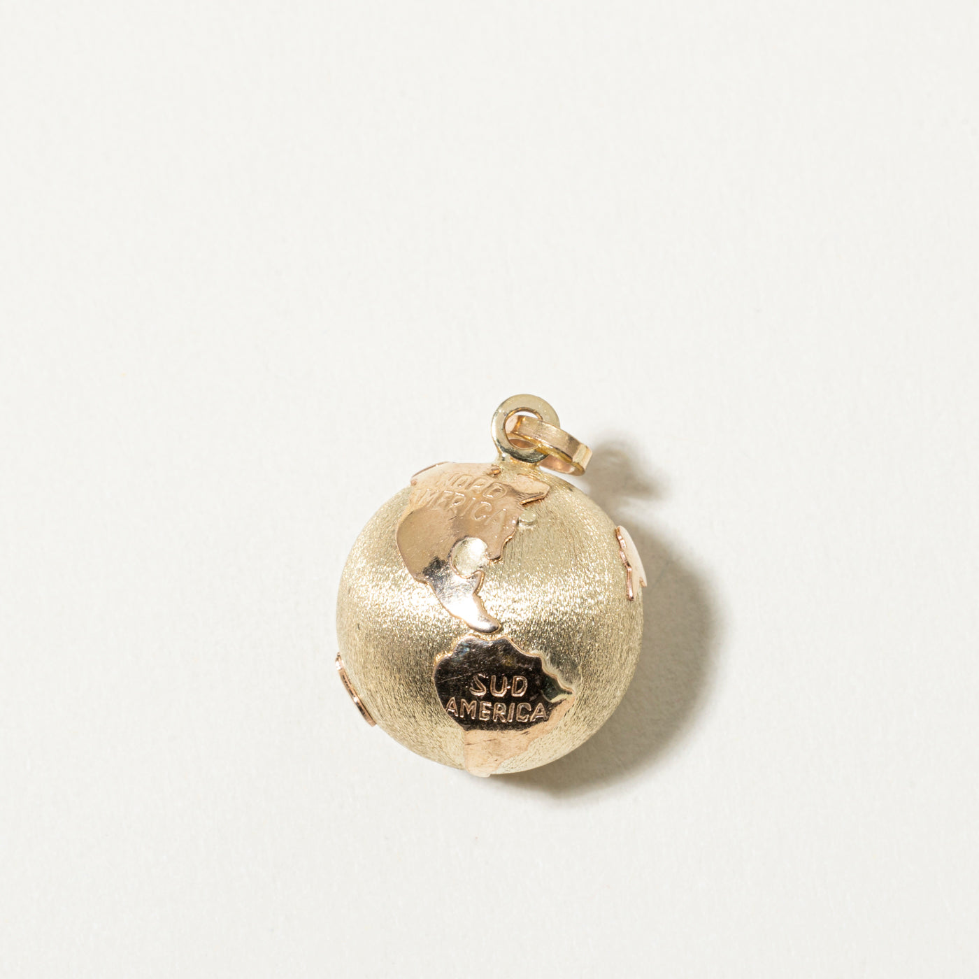 14k 3D Globe Charm