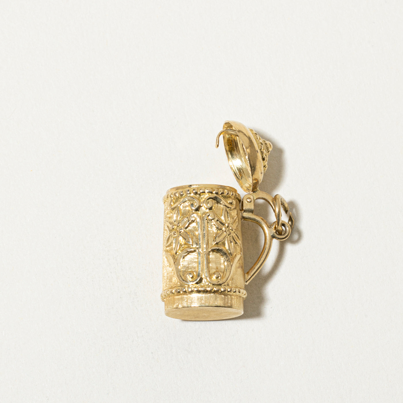 Vintage Italian 18k Floral Beer Stein Charm