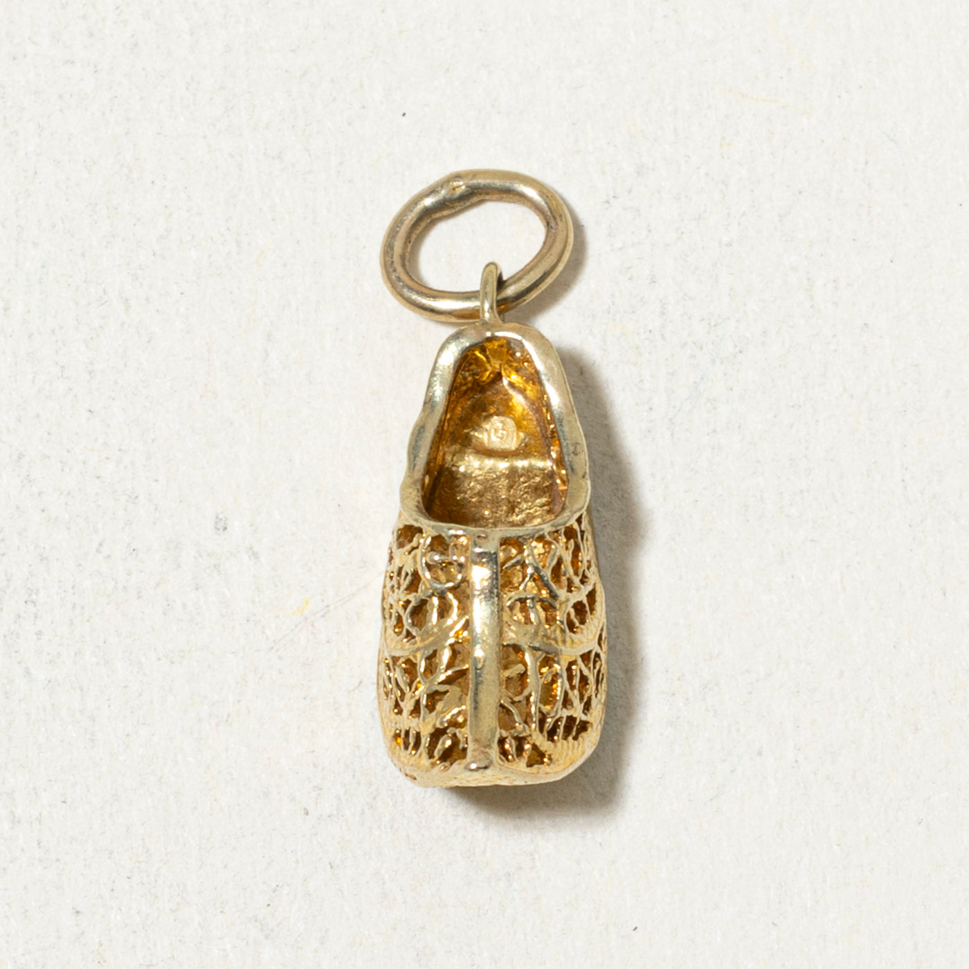 14k Curled Toe Shoe Charm
