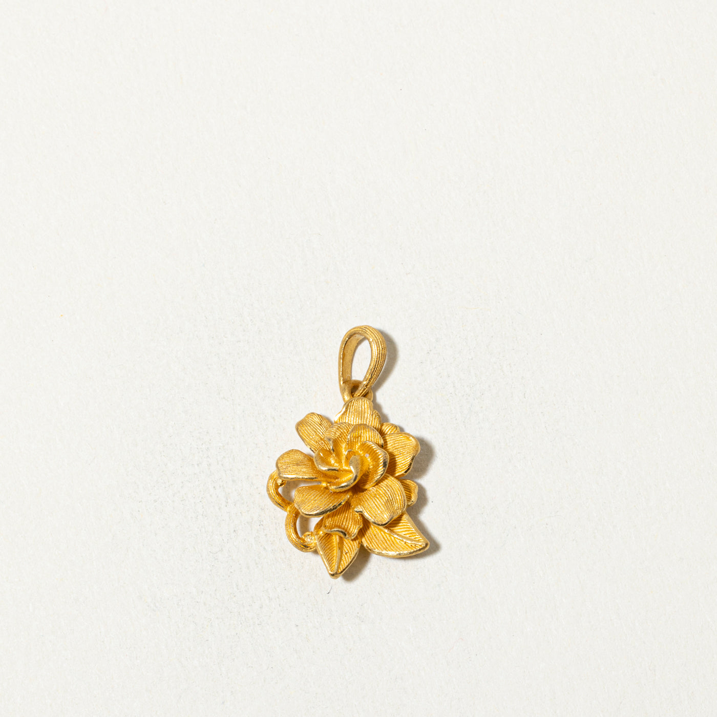 'Prima Gold' 24k Gardenia Flower Pendant