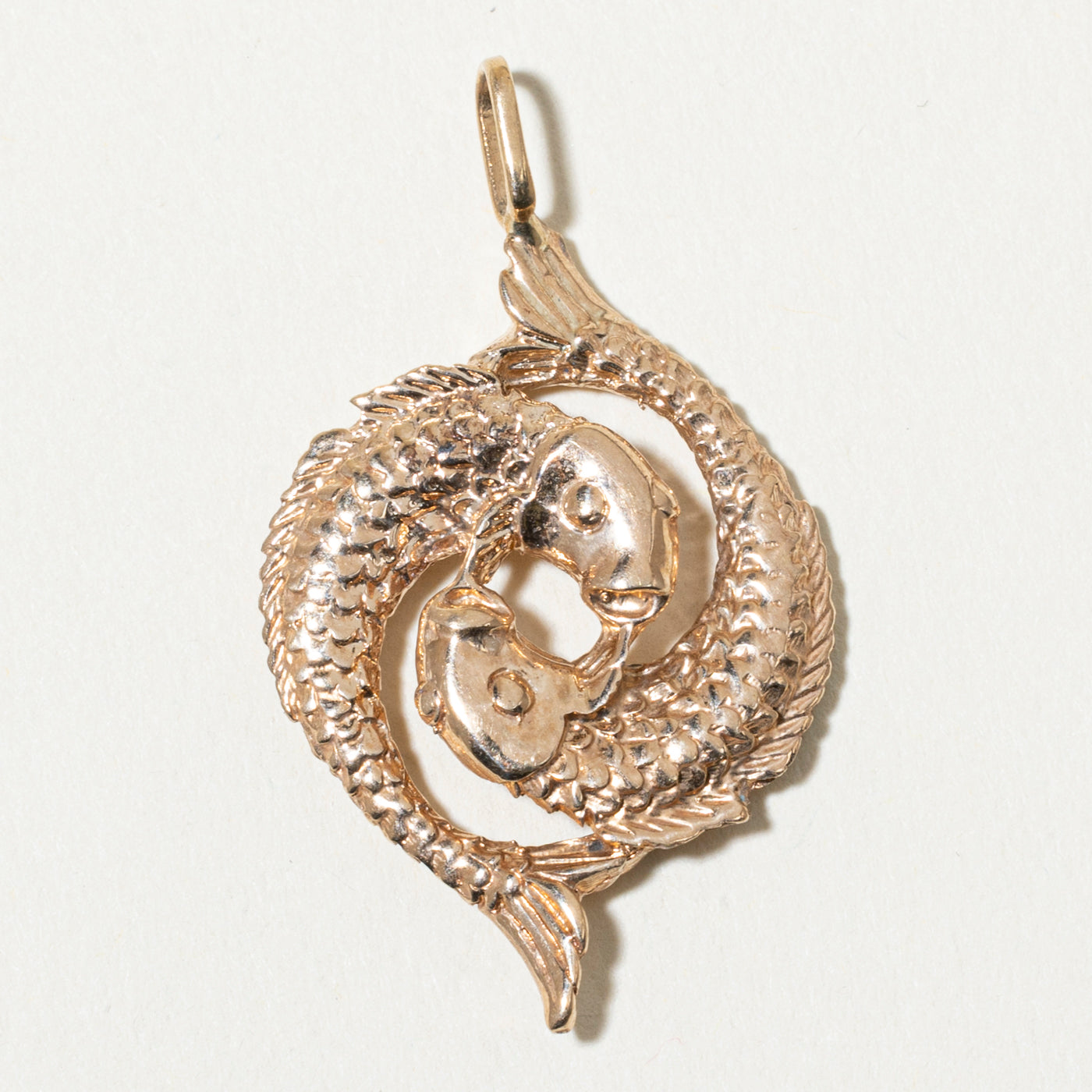 10k Pisces Zodiac Charm