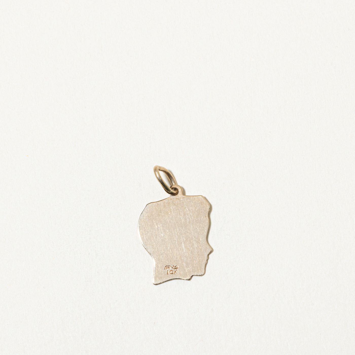 10k Engraved Facial Profile Pendant