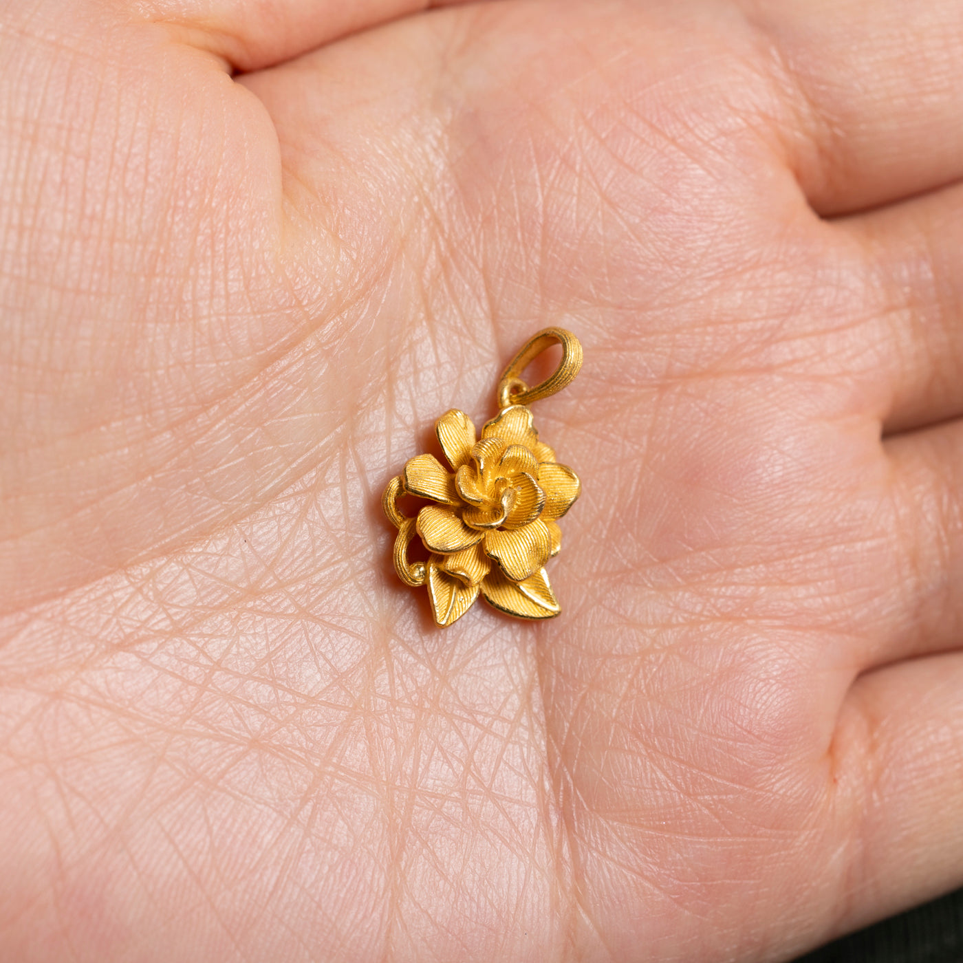 'Prima Gold' 24k Gardenia Flower Pendant