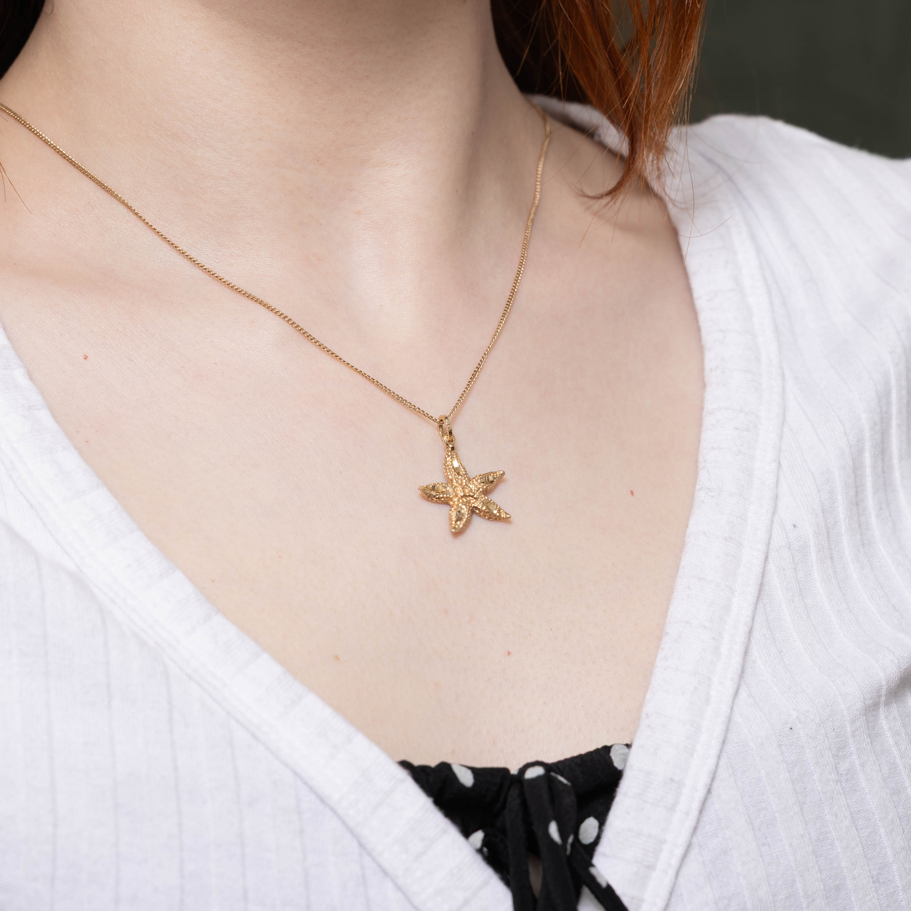 10k Starfish Textured Charm