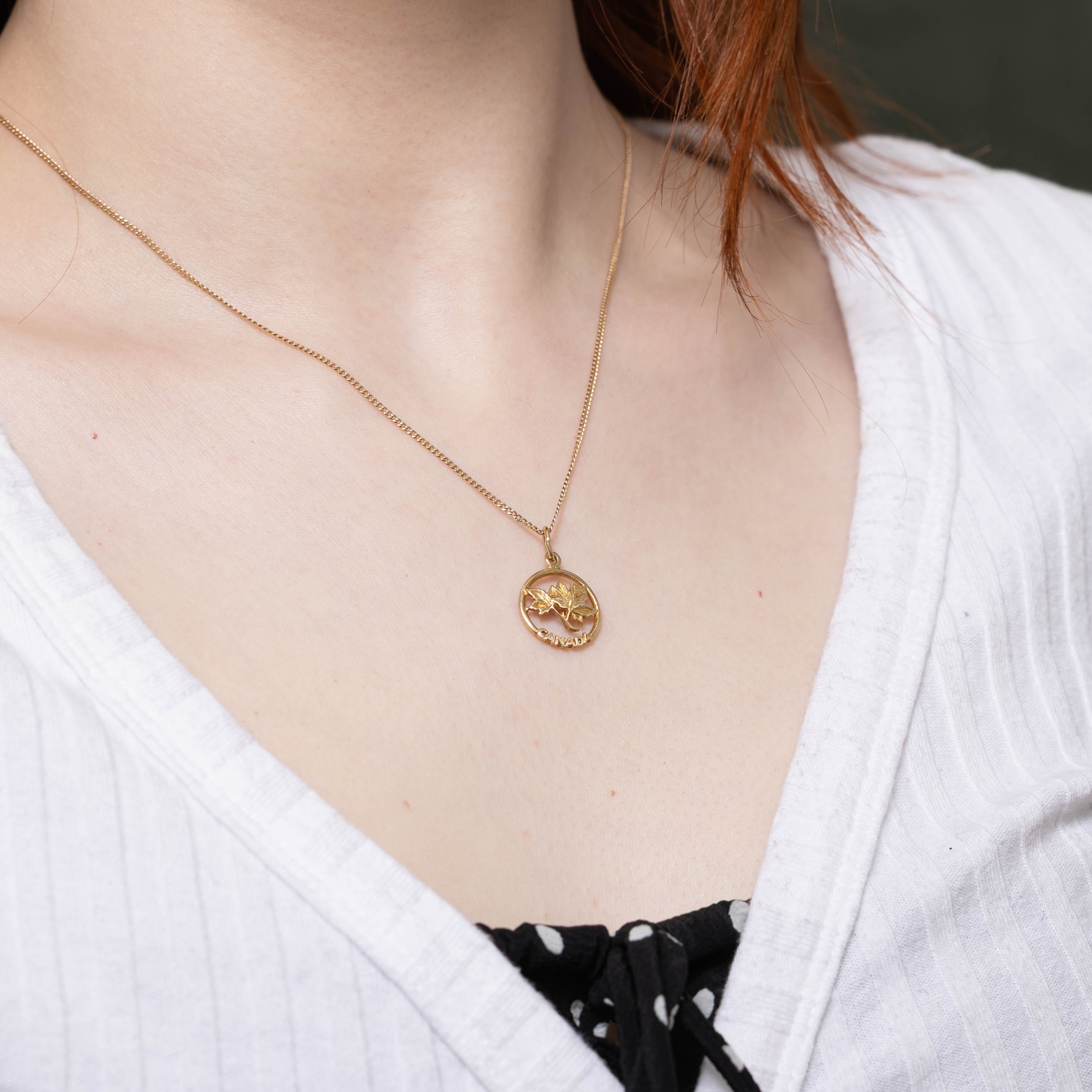 10k Maple Leaf Canada Pendant