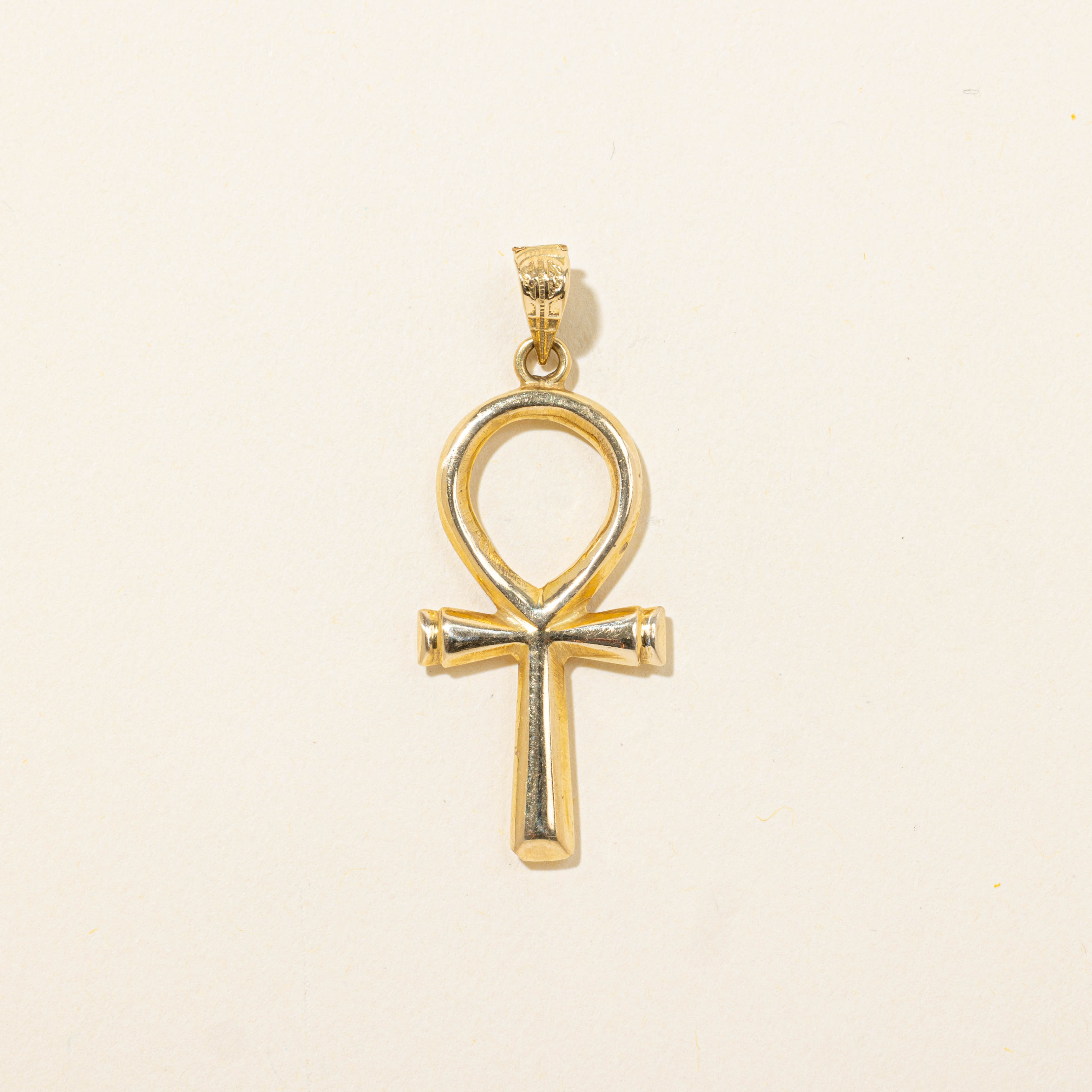 18k Yellow Gold Ankh Pendant