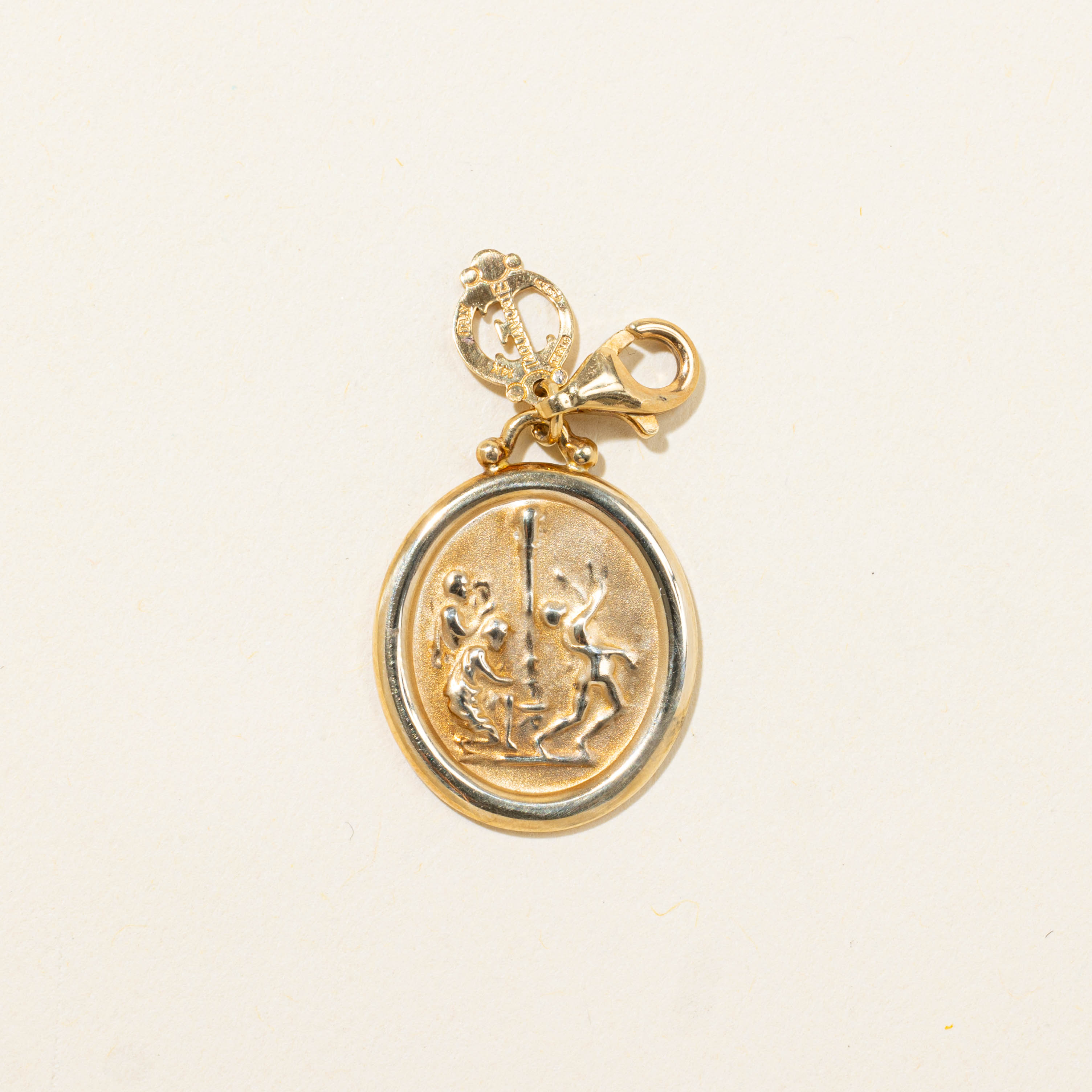 Italian 14k Embossed Pendant