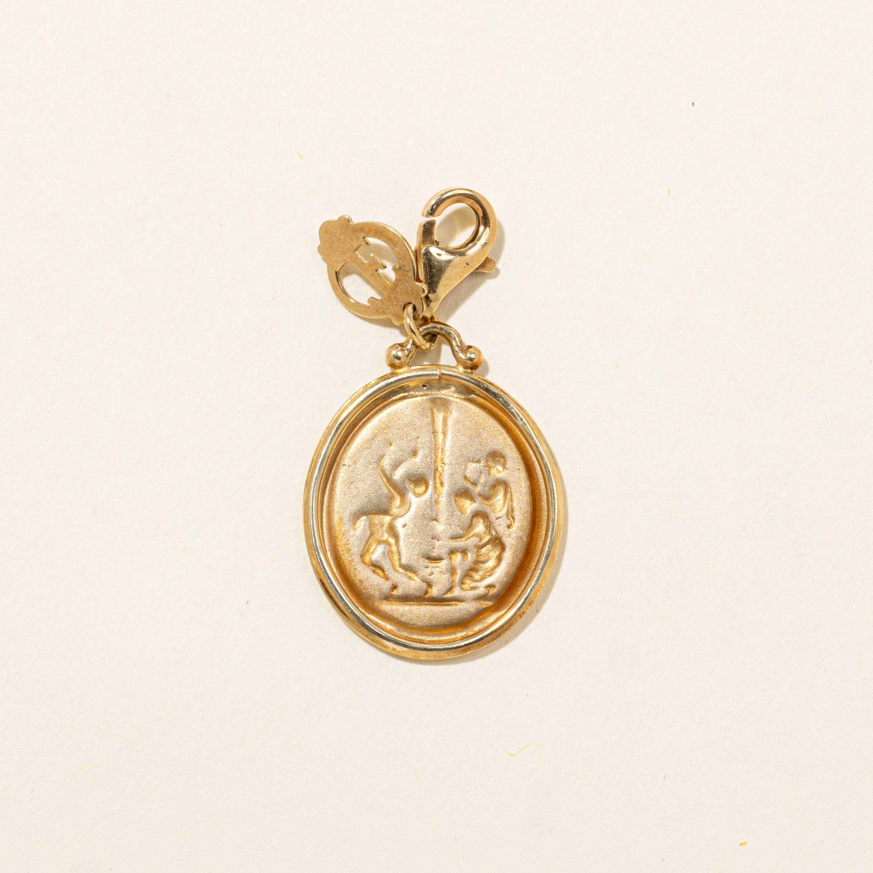 Italian 14k Embossed Pendant