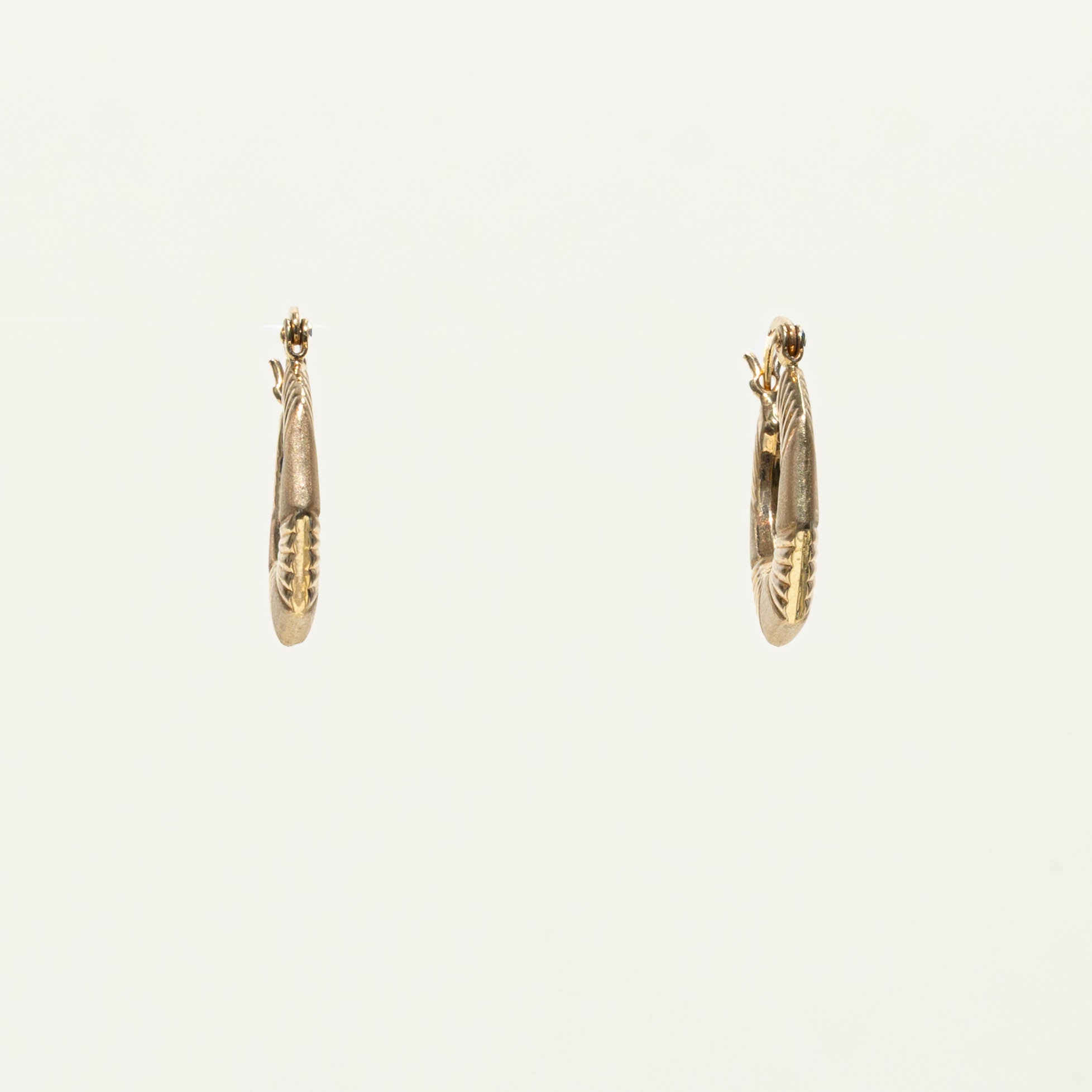 14k Geometric Fluted Hoop Earrings