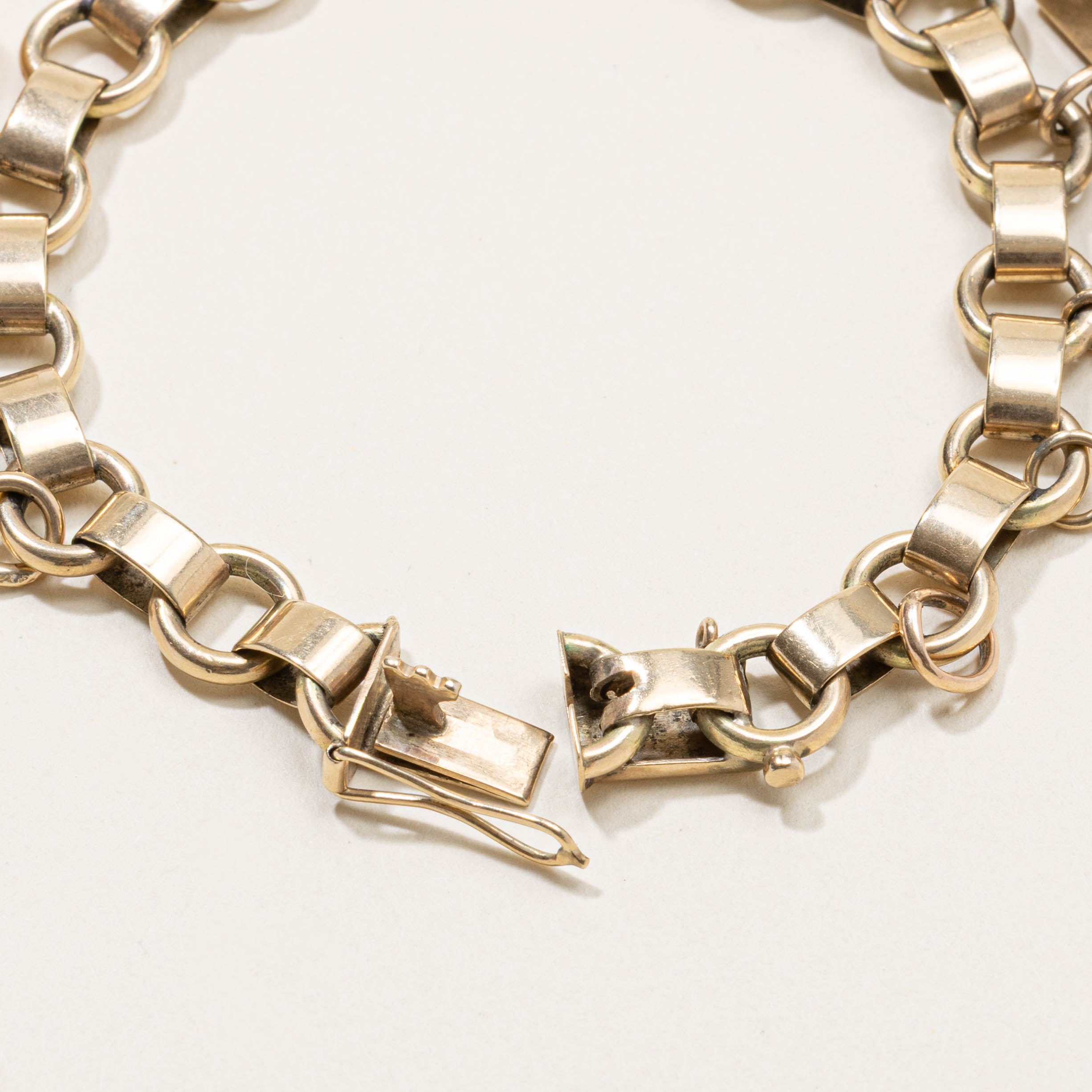 London 9k Charm Bracelet | 7"