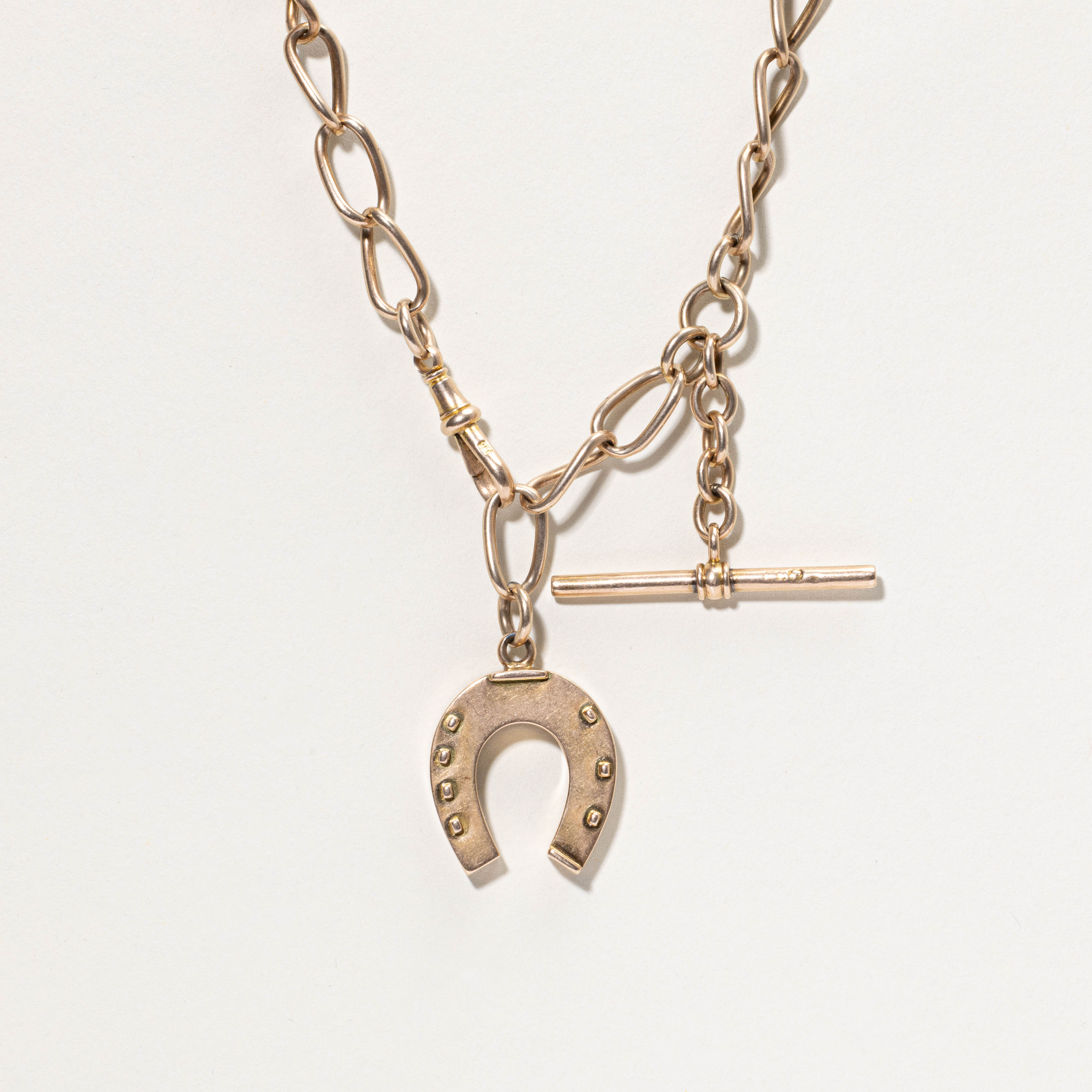 15k Horseshoe T Bar Watch Chain  |  8.5mm | 14"