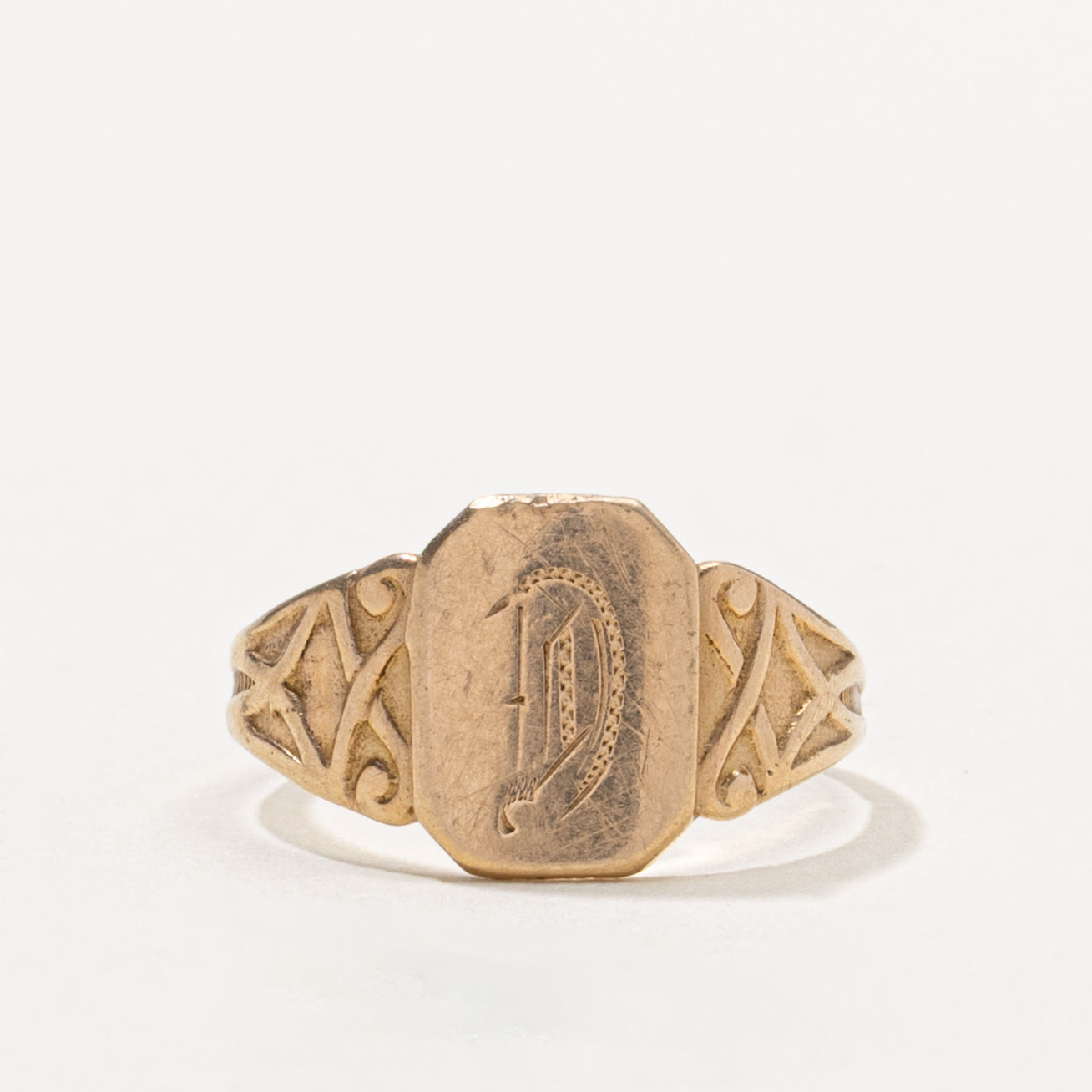 10k Antique “C" Initialized Ring | SZ 4.5