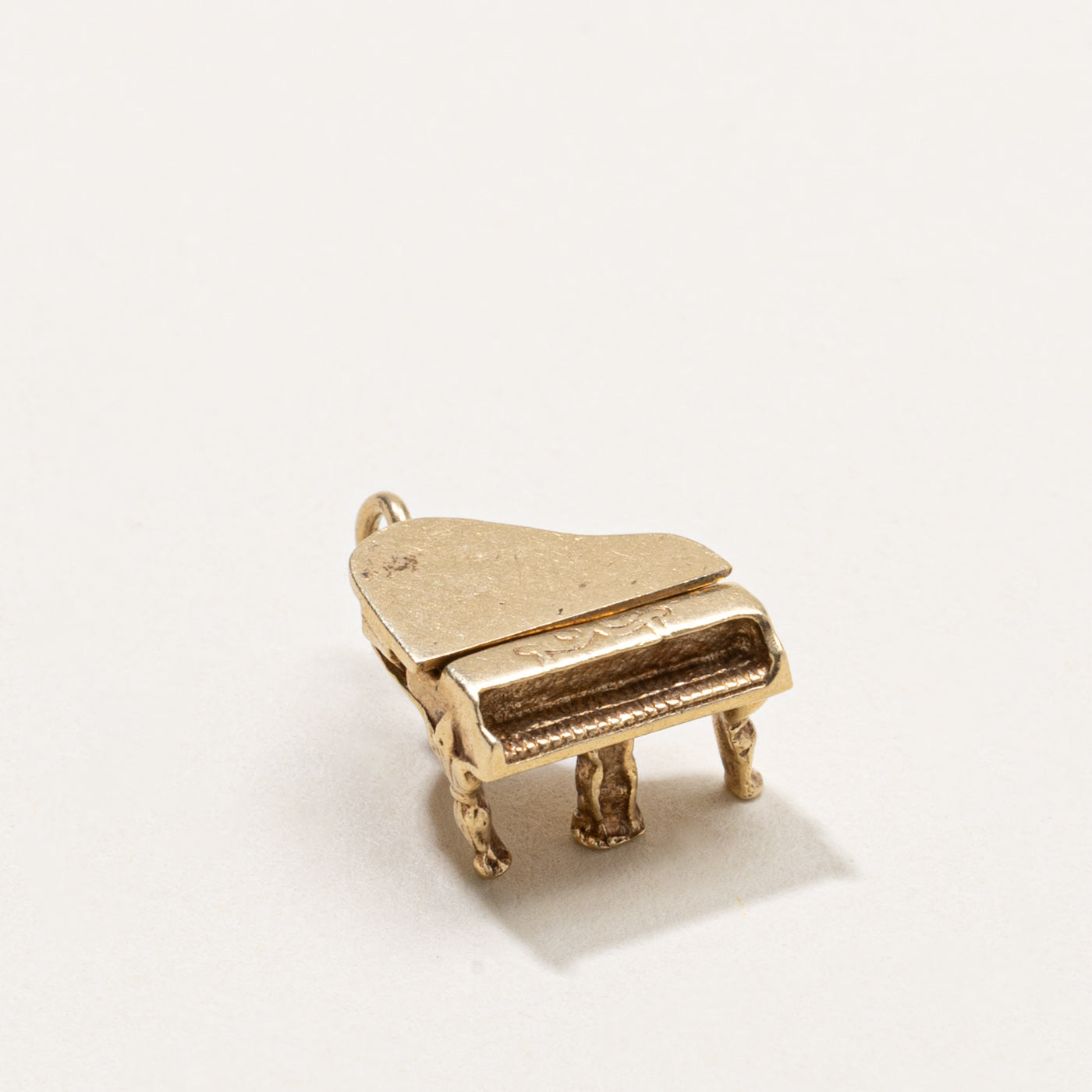 14k Piano Charm