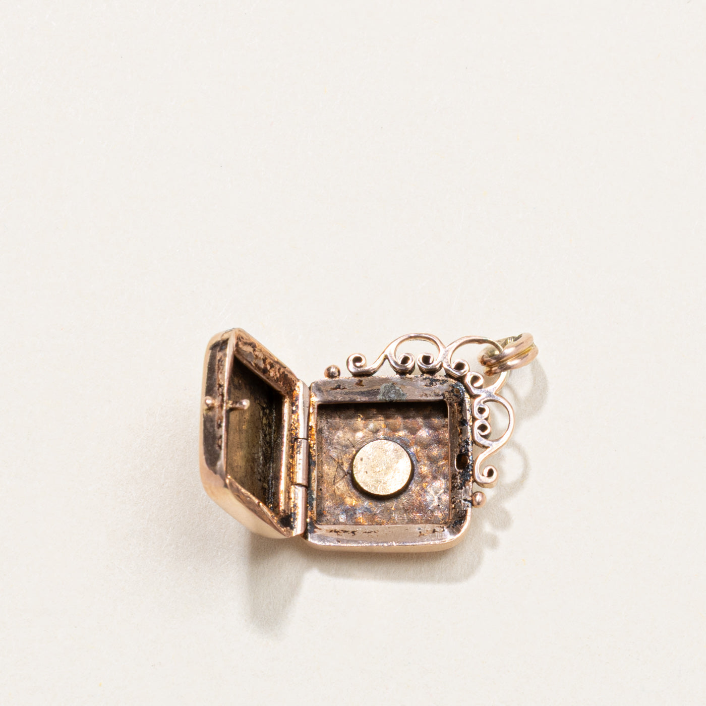 14k Antique Hammered Square Locket Pendant
