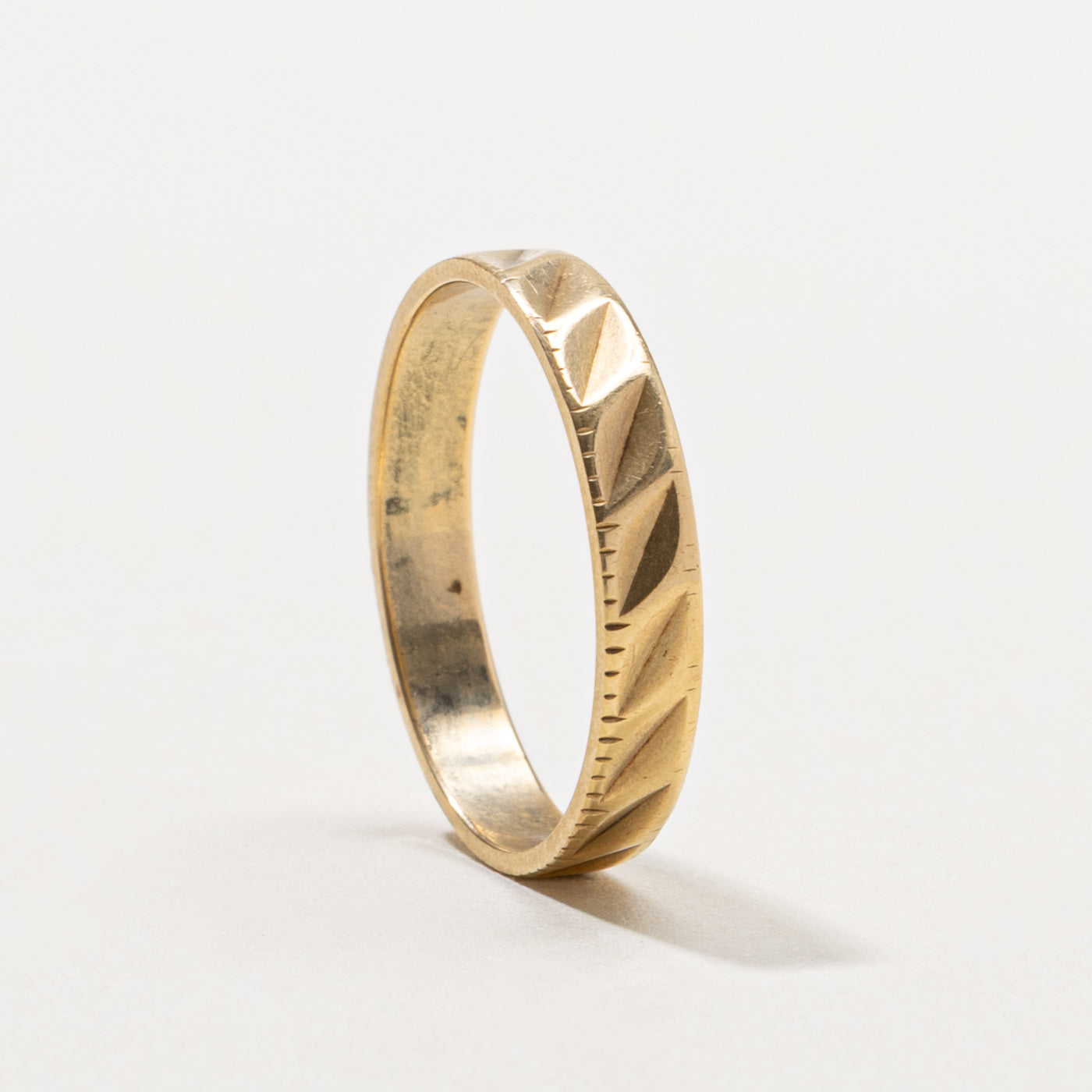 18k Yellow Gold Grooved Band | 3.40mm | SZ 7.75