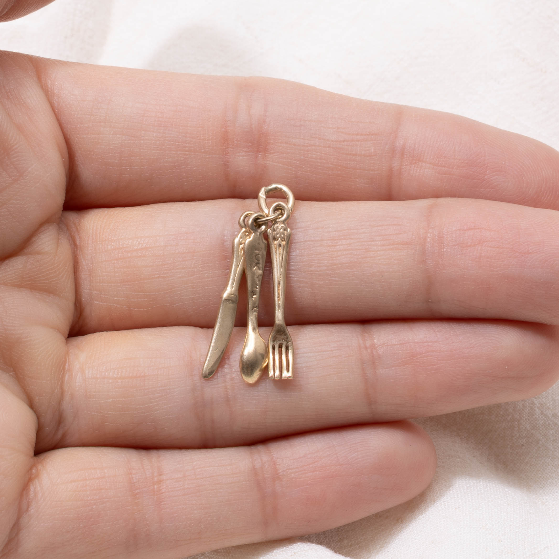 10k Cutlery Charm