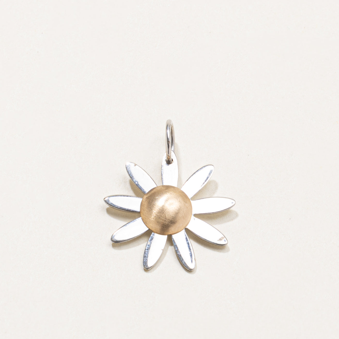14k Floral Daisy Charm