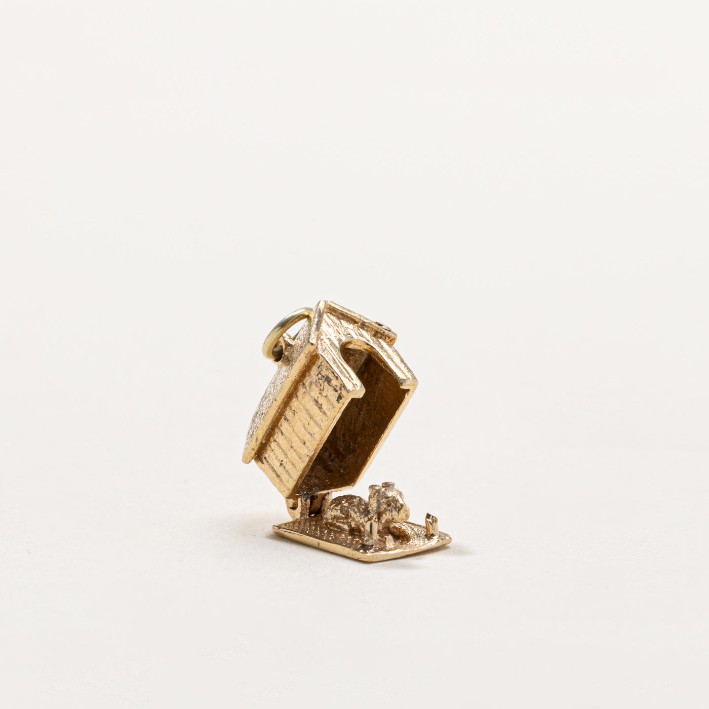 14k Doghouse Charm