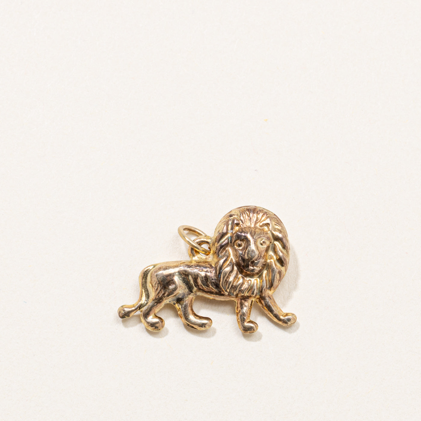9k Lion Charm