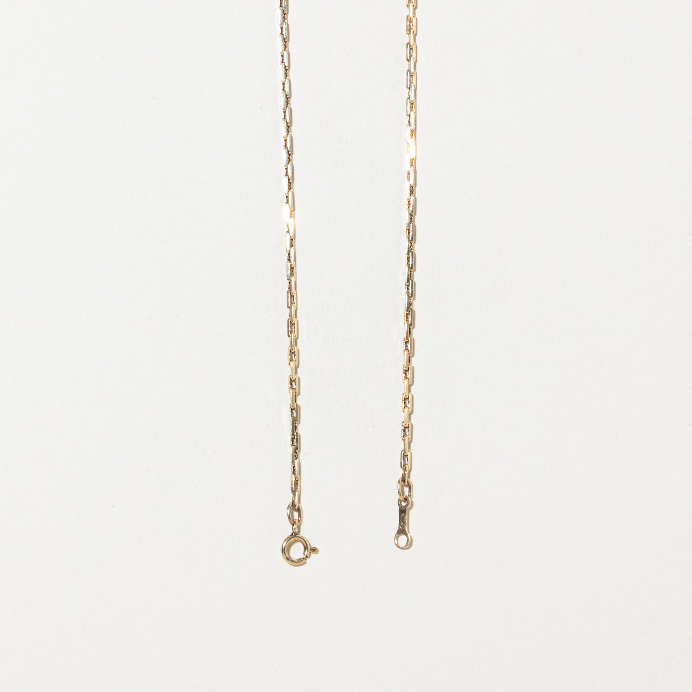 10k Thin Paperclip Chain | 1.34mm | 23"