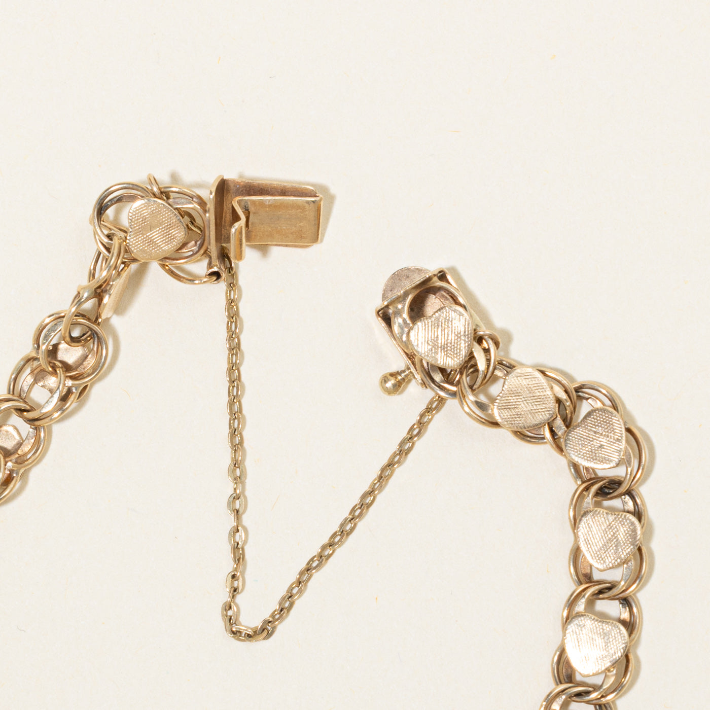 10k Heart Motif Link Bracelet | 6mm | 6.5"