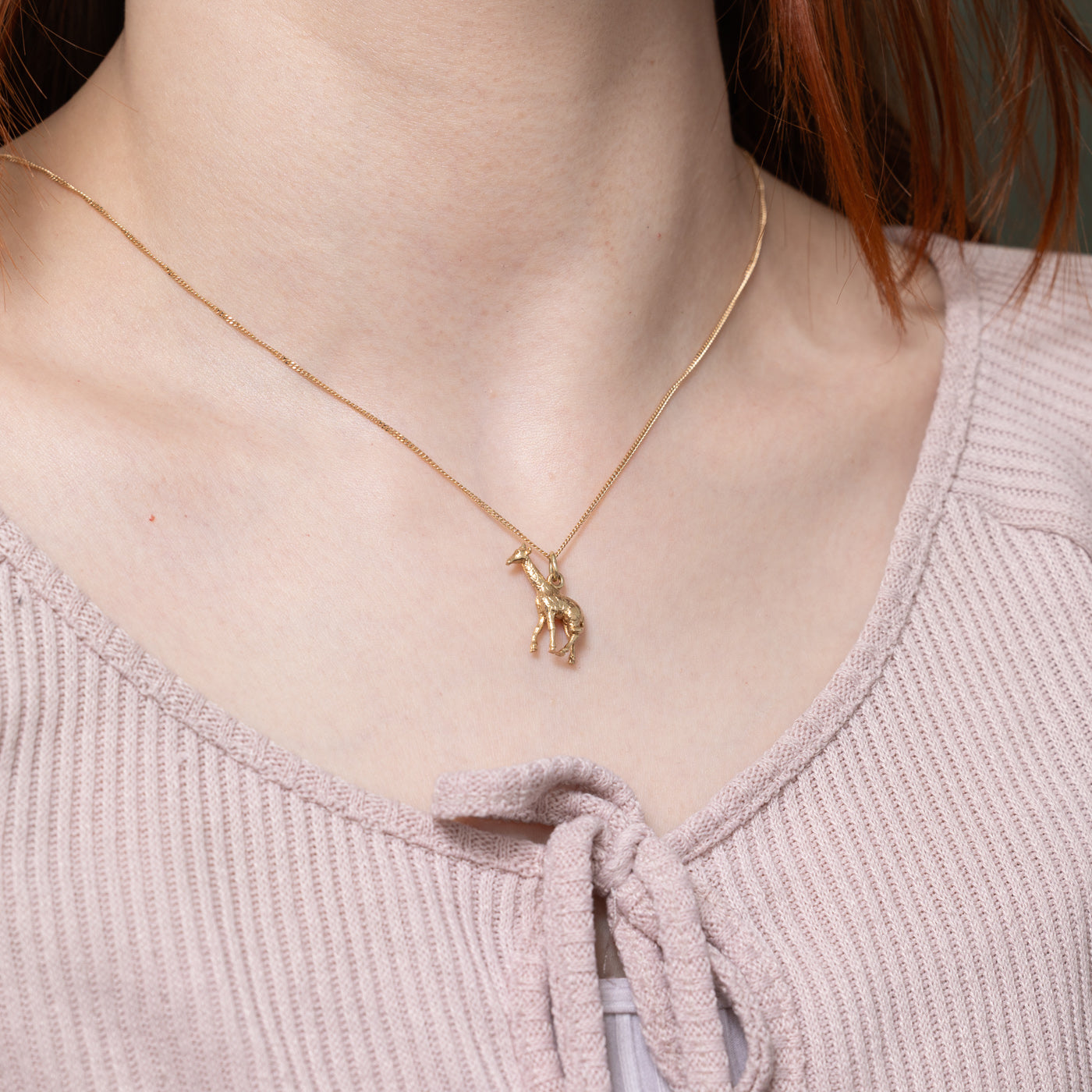 9k Giraffe Charm