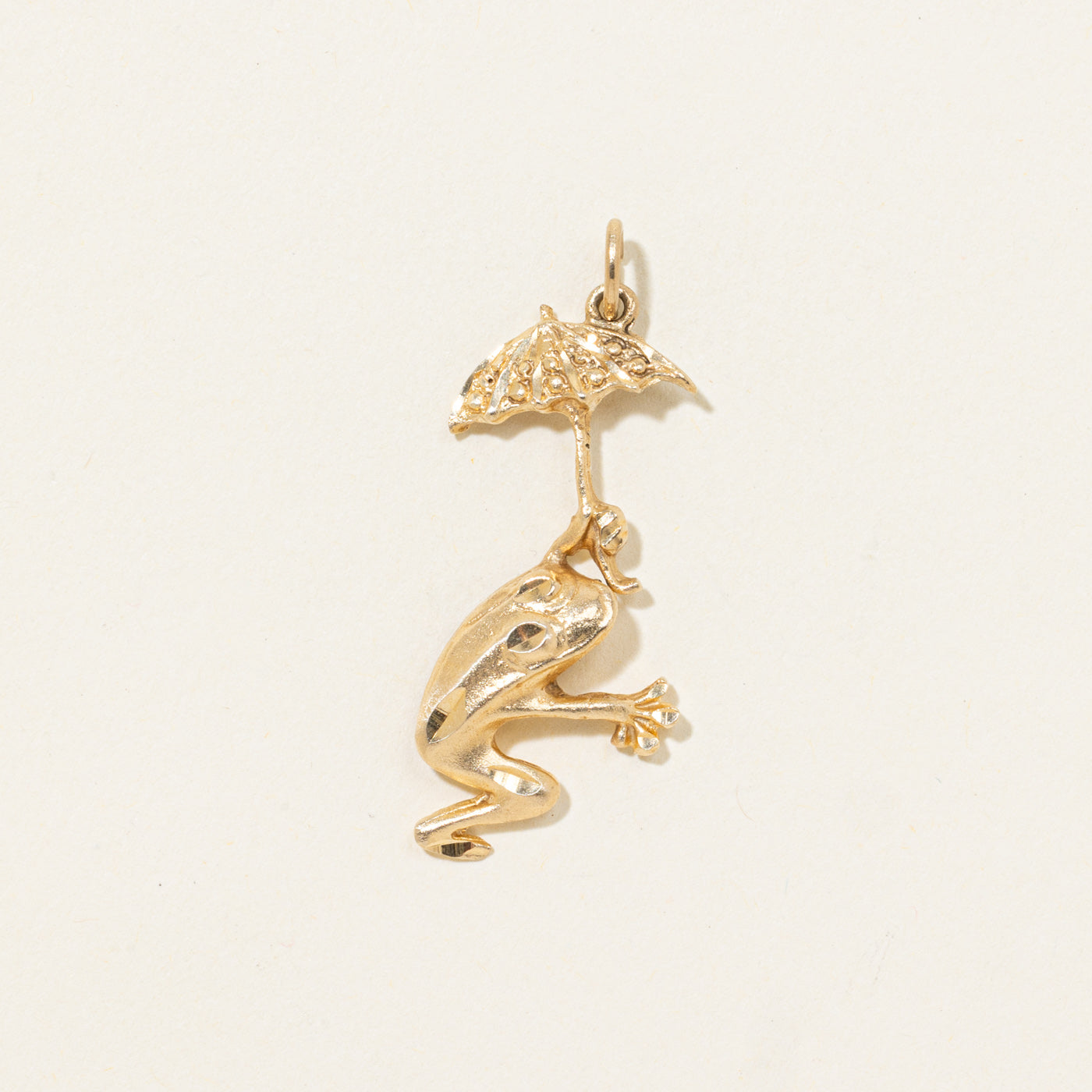 10k Frog with Umbrella Charm