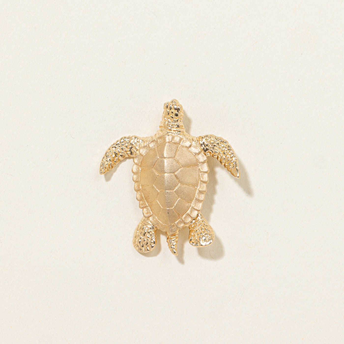 14k Turtle Pendant
