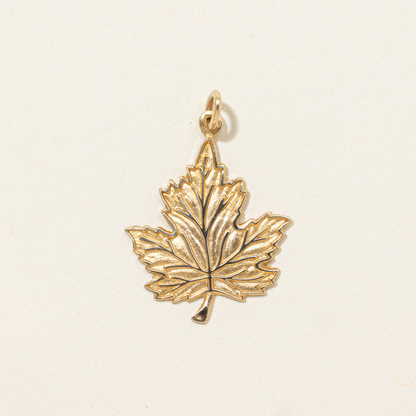 10k Maple Leaf Charm