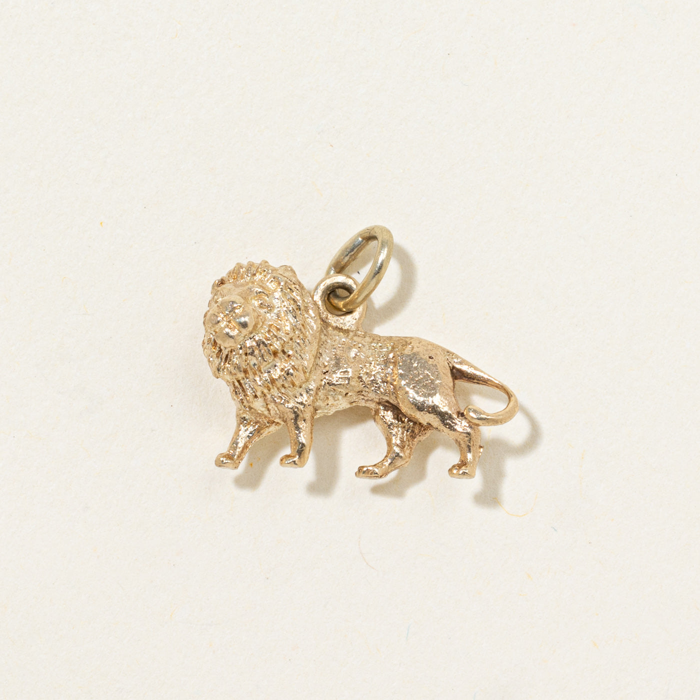 9k Lion Charm