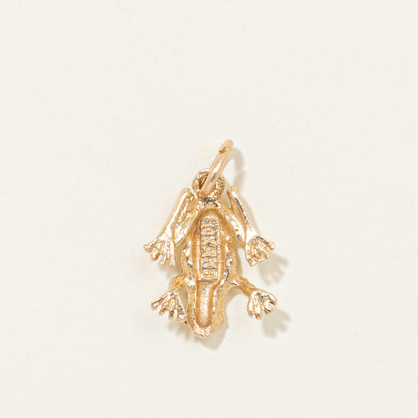 10k Textured Frog Charm