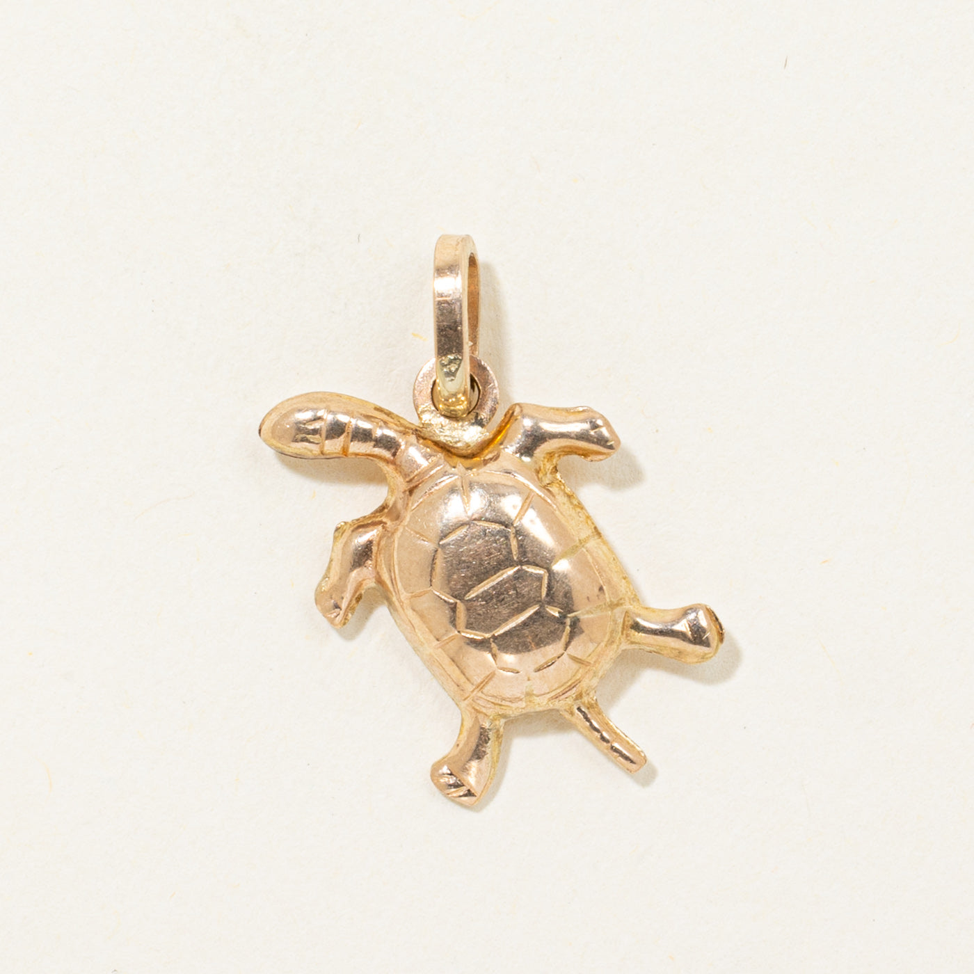 14k Turtle Pendant