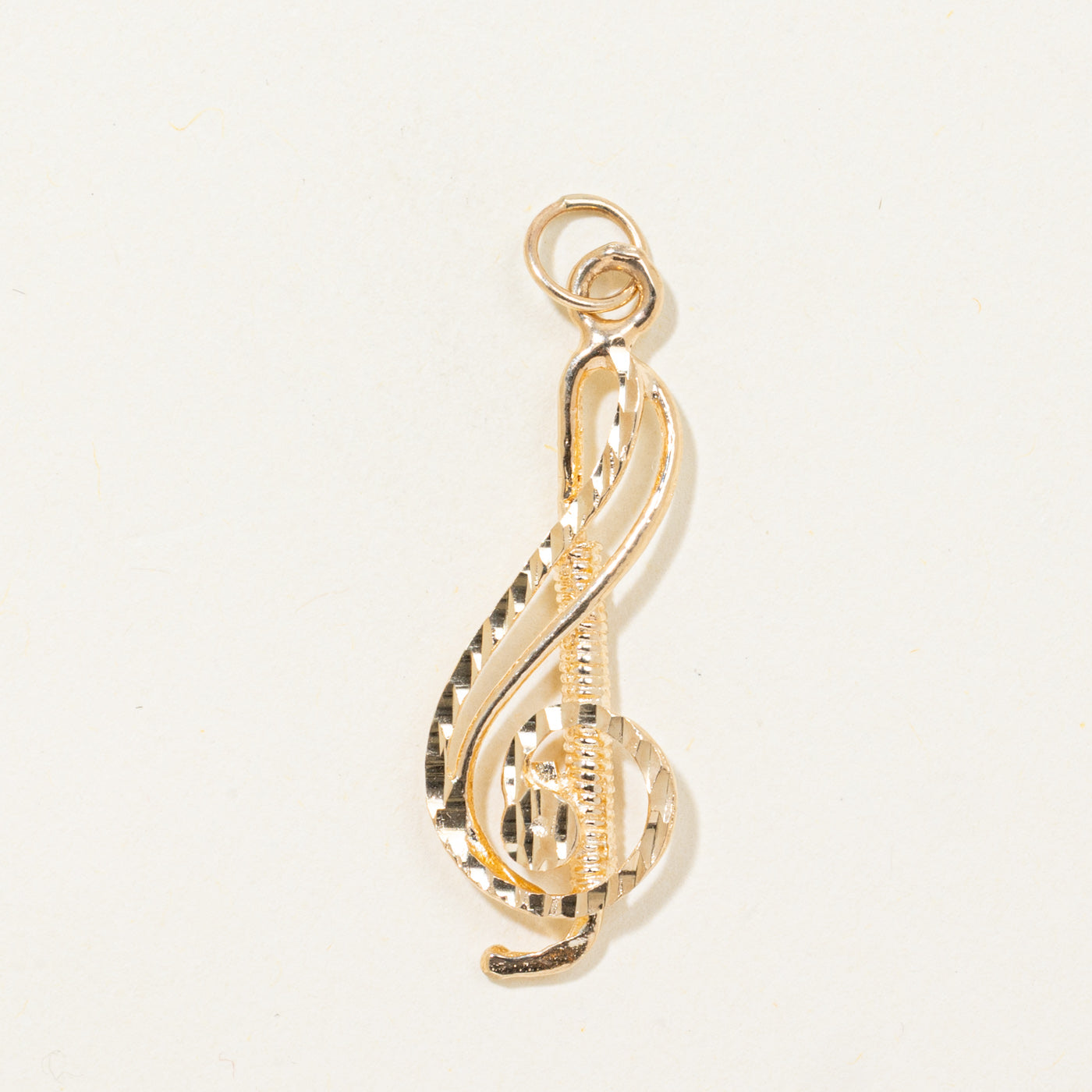 10k Diamond-Cut Treble Clef Charm