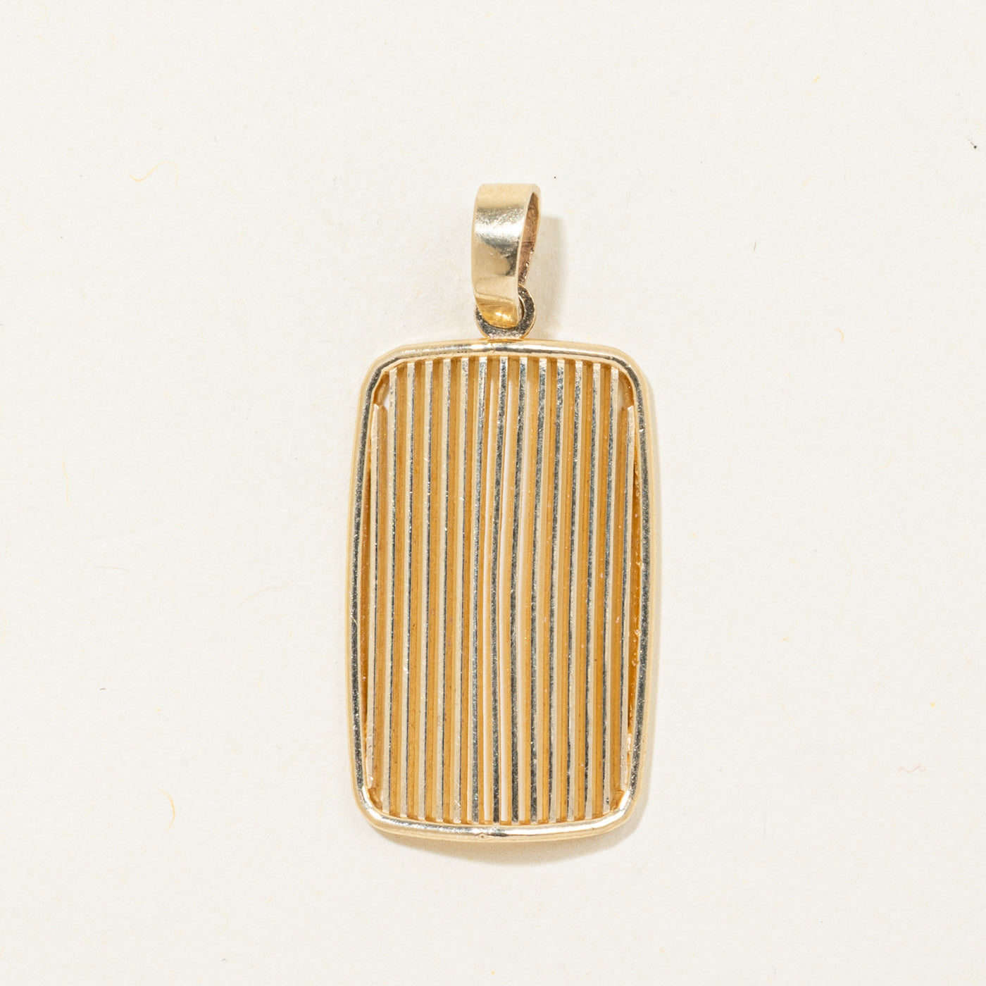 14k Grooved Grill Charm