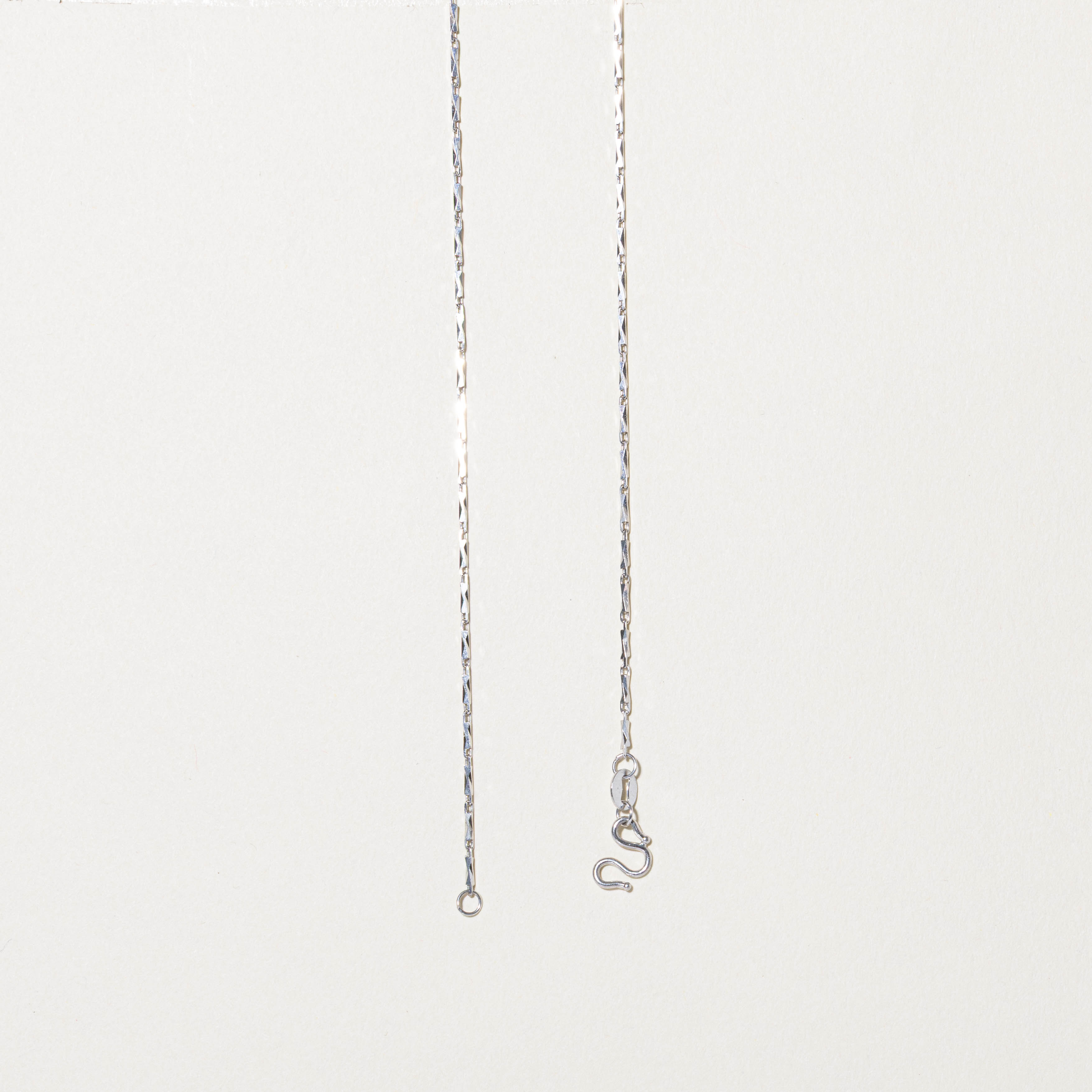 950 Platinum Barleycorn Chain | 18"