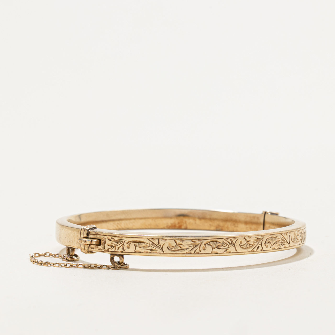 'Birks' 9k Engraved Floral Bangle | 6.40mm | 7"