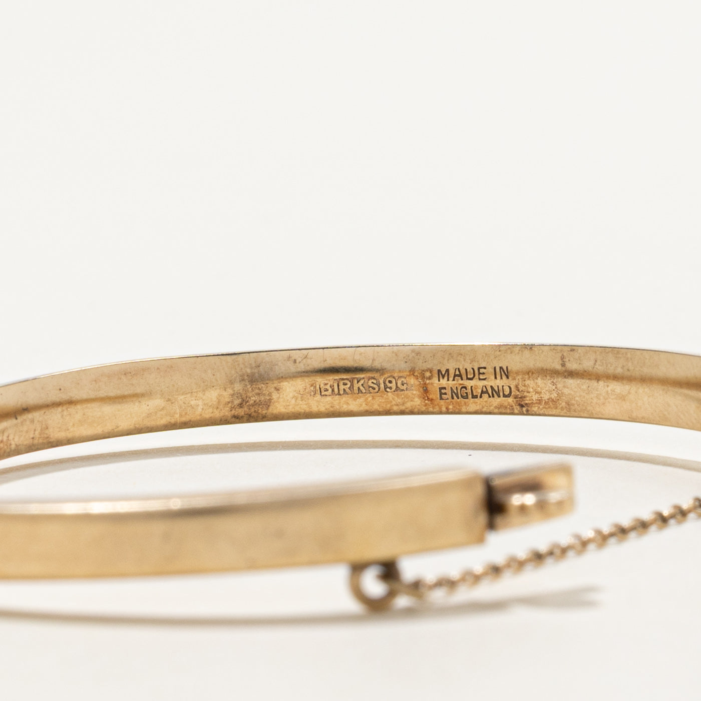 'Birks' 9k Engraved Floral Bangle | 6.40mm | 7"