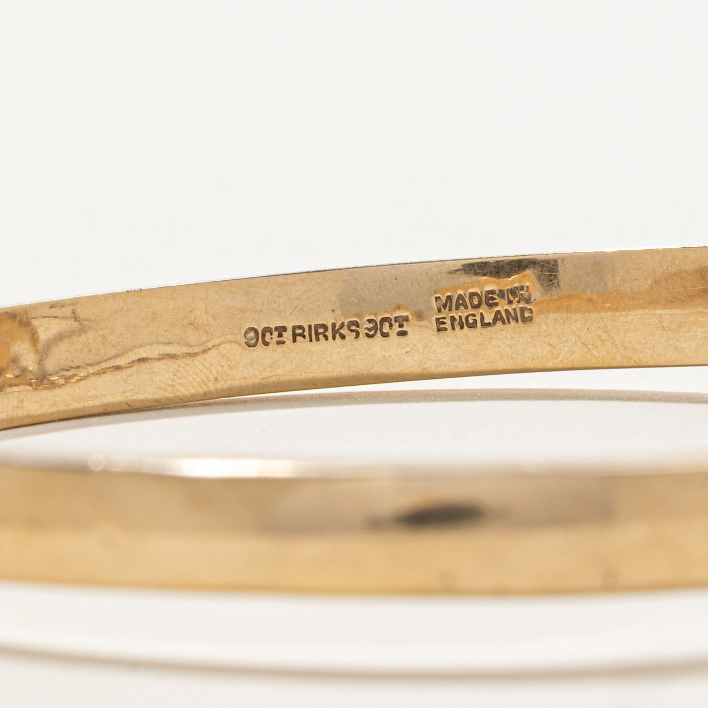Mid Century ‘Birks’ 9k Engraved Bangle | 6.80mm | 6.5"