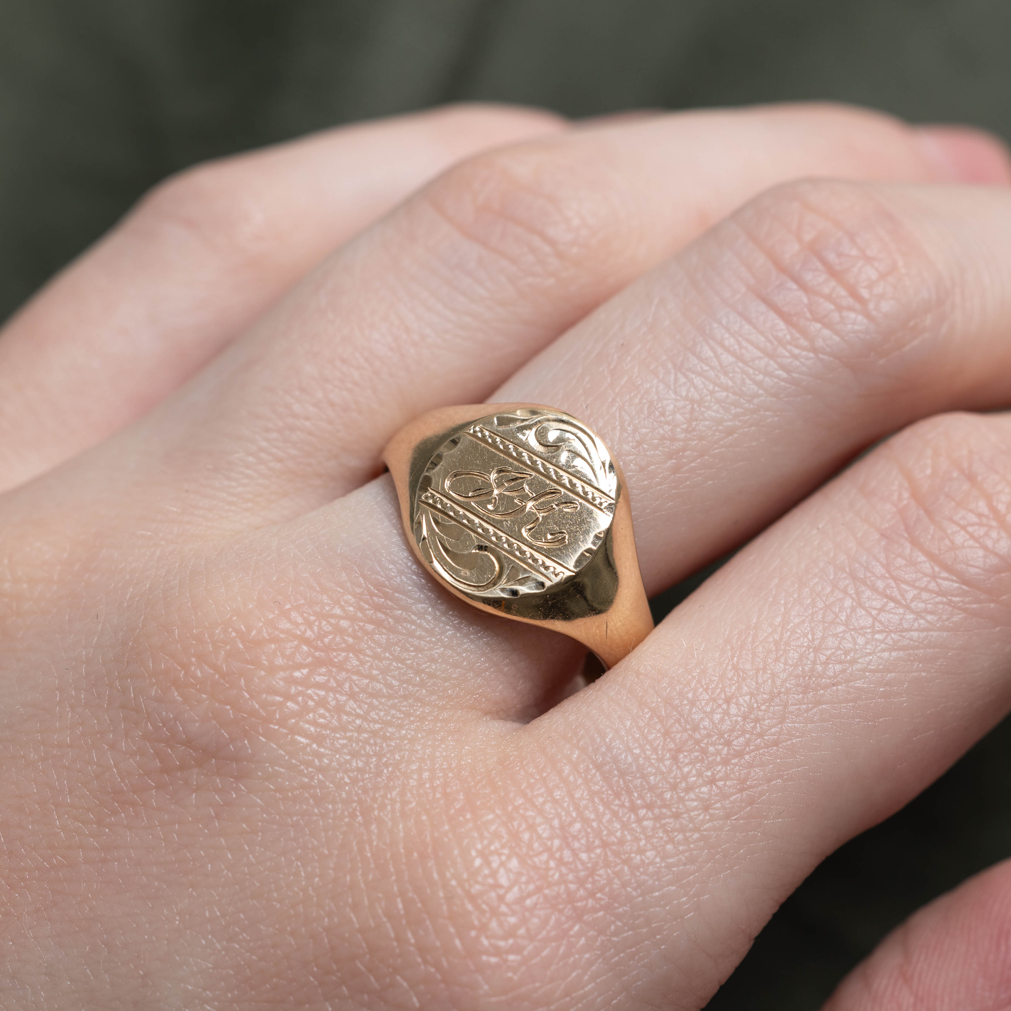 10k “JK” Initialized Signet Ring | SZ 10