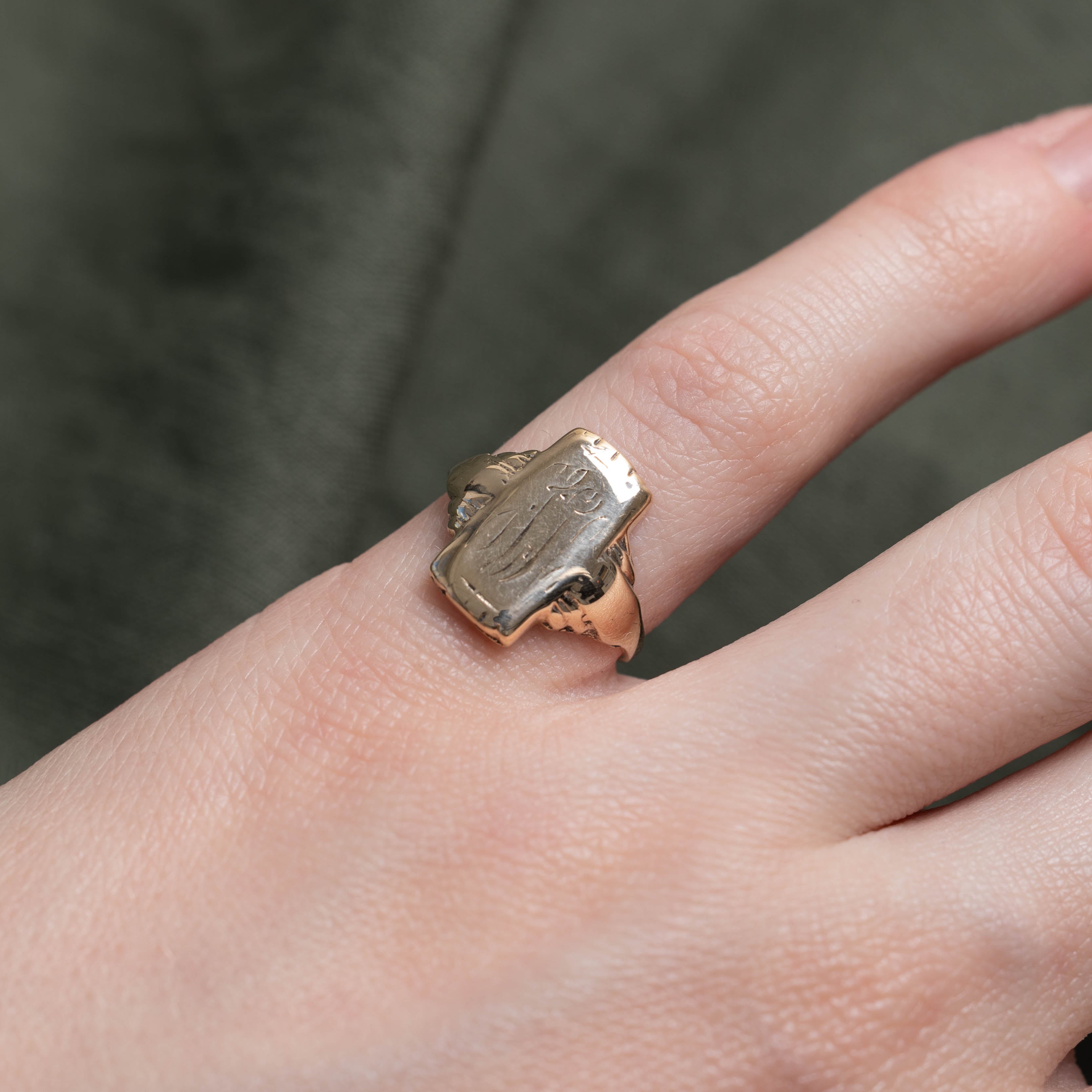 10k Yellow Gold Initialized Signet Ring | SZ 4