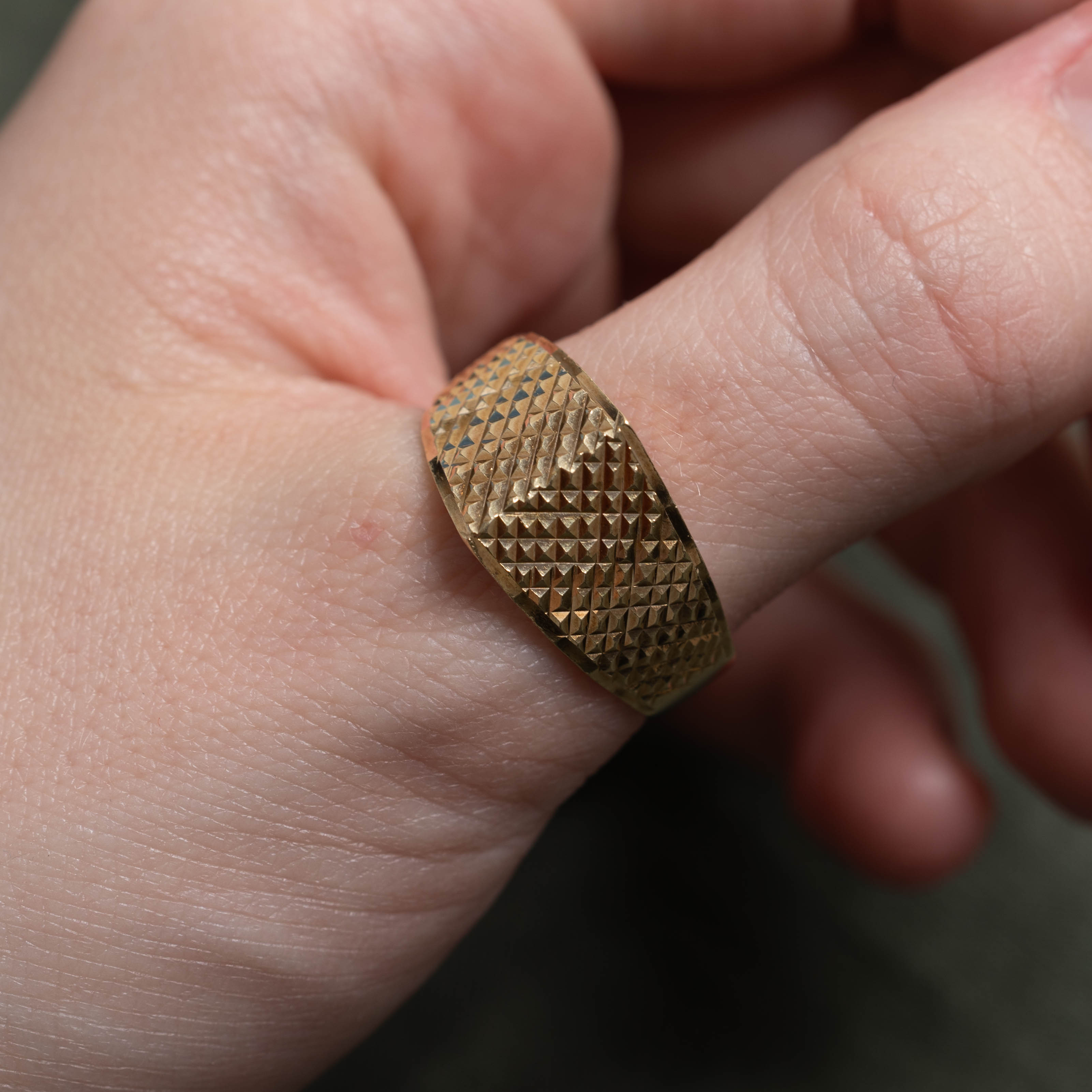 14k Textured Dome Ring | SZ 11.5