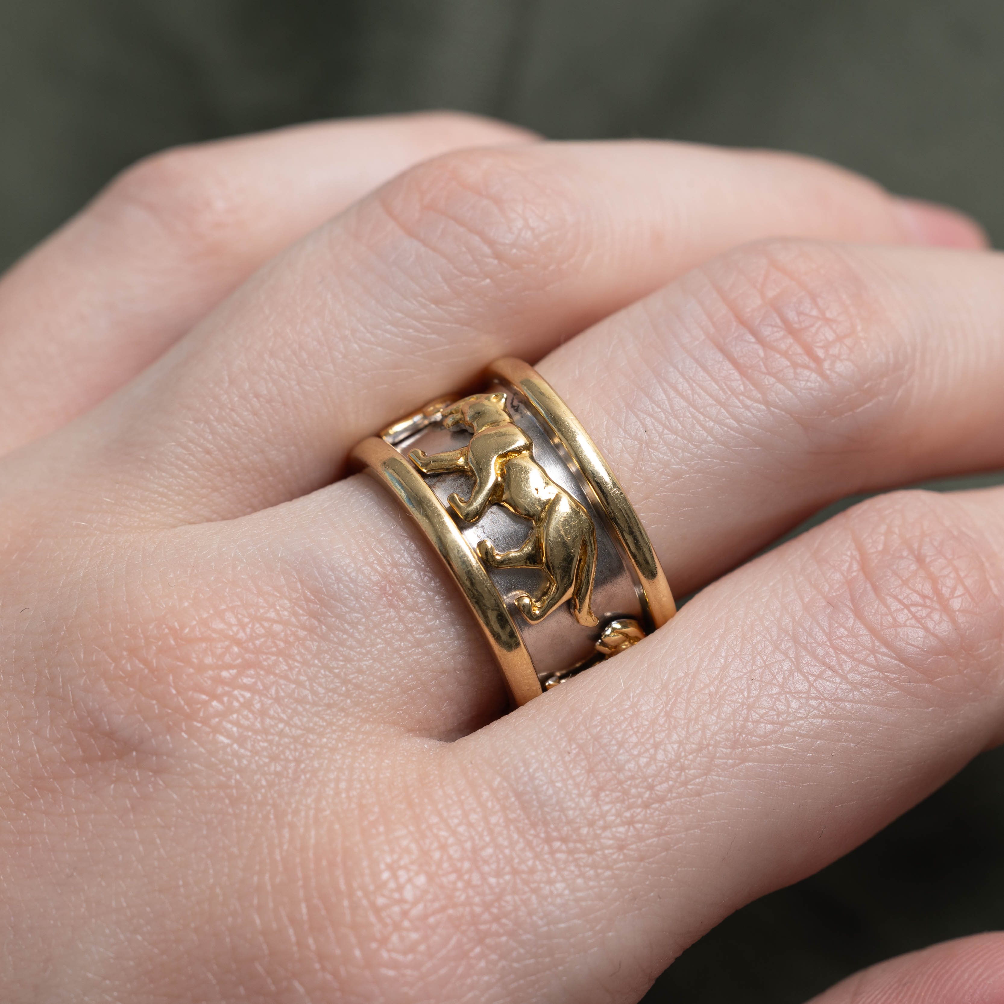 18k Two-Tone Panther Embossed Cigar Band | 12.65mm | SZ 8