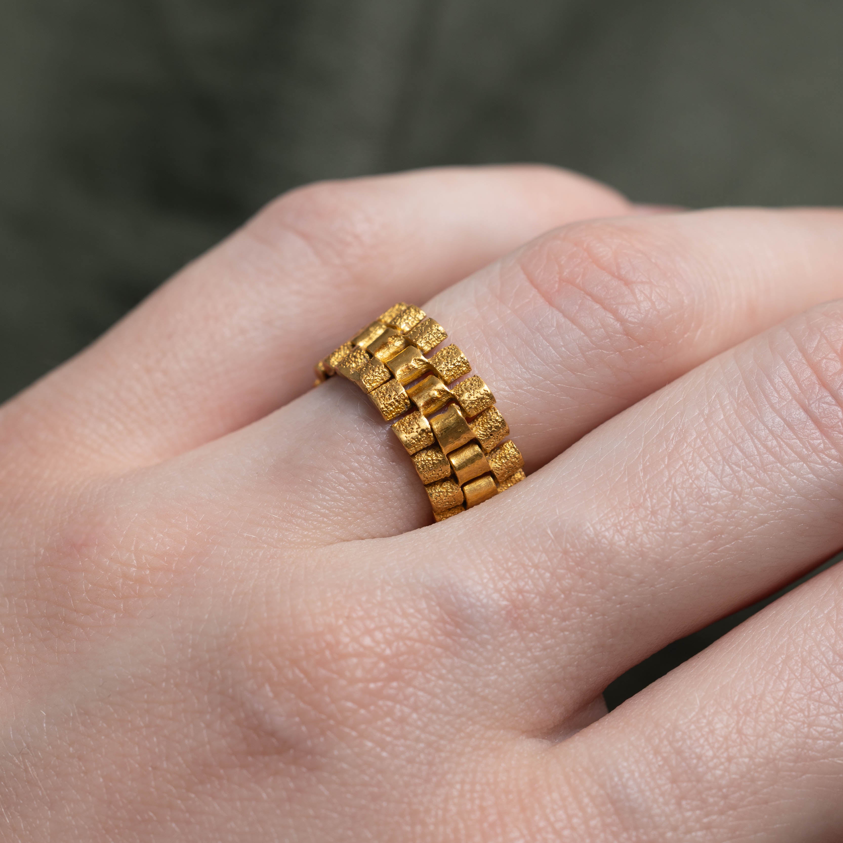 24k Textured Panther Link Chain Band | 7.95mm | SZ 7.25