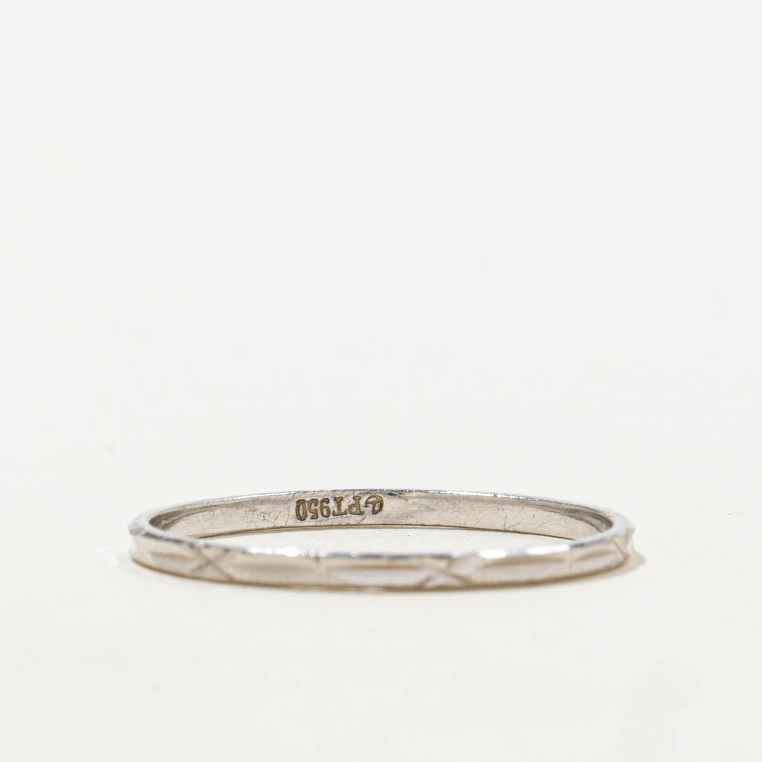 950 Platinum Engraved Thin Band | 1.30mm | SZ 5.25