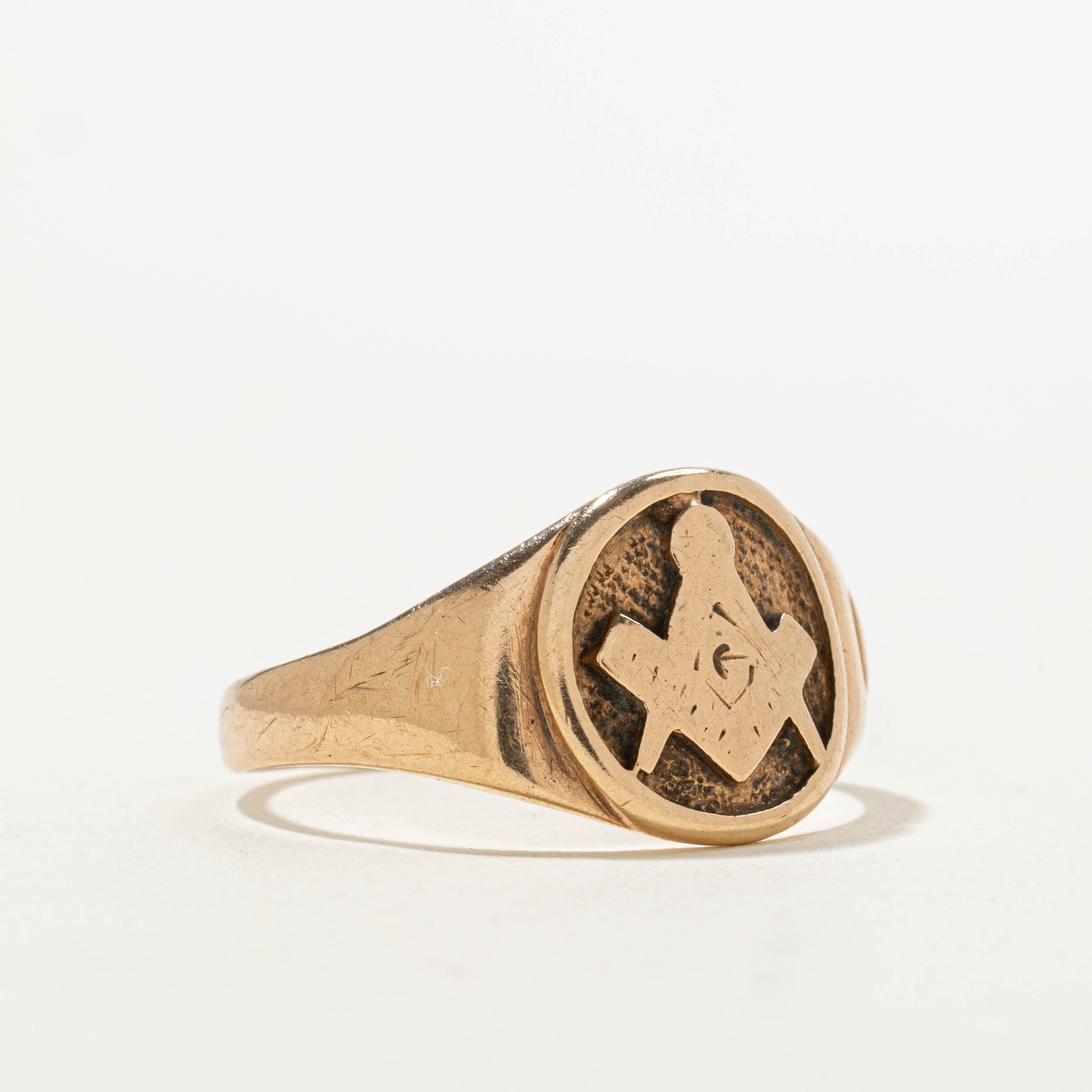 10k Masonic Crest Signet Ring | SZ 11