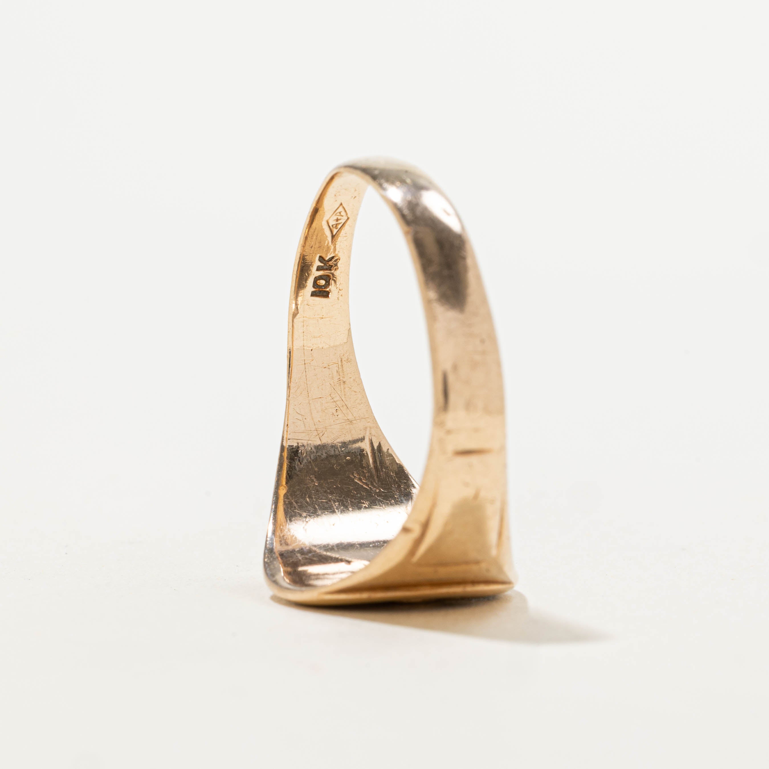 10k Masonic Crest Signet Ring | SZ 11