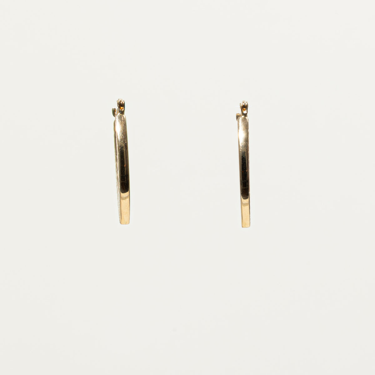 14k Diamond-Cut Marquise Hoop Earrings