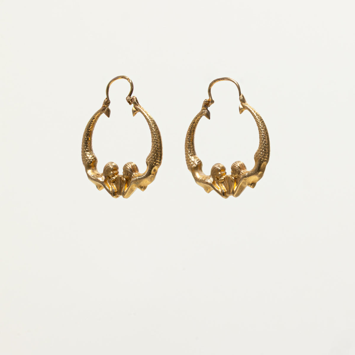 18k Yellow Gold Textured Mermaid Hoop Earrings