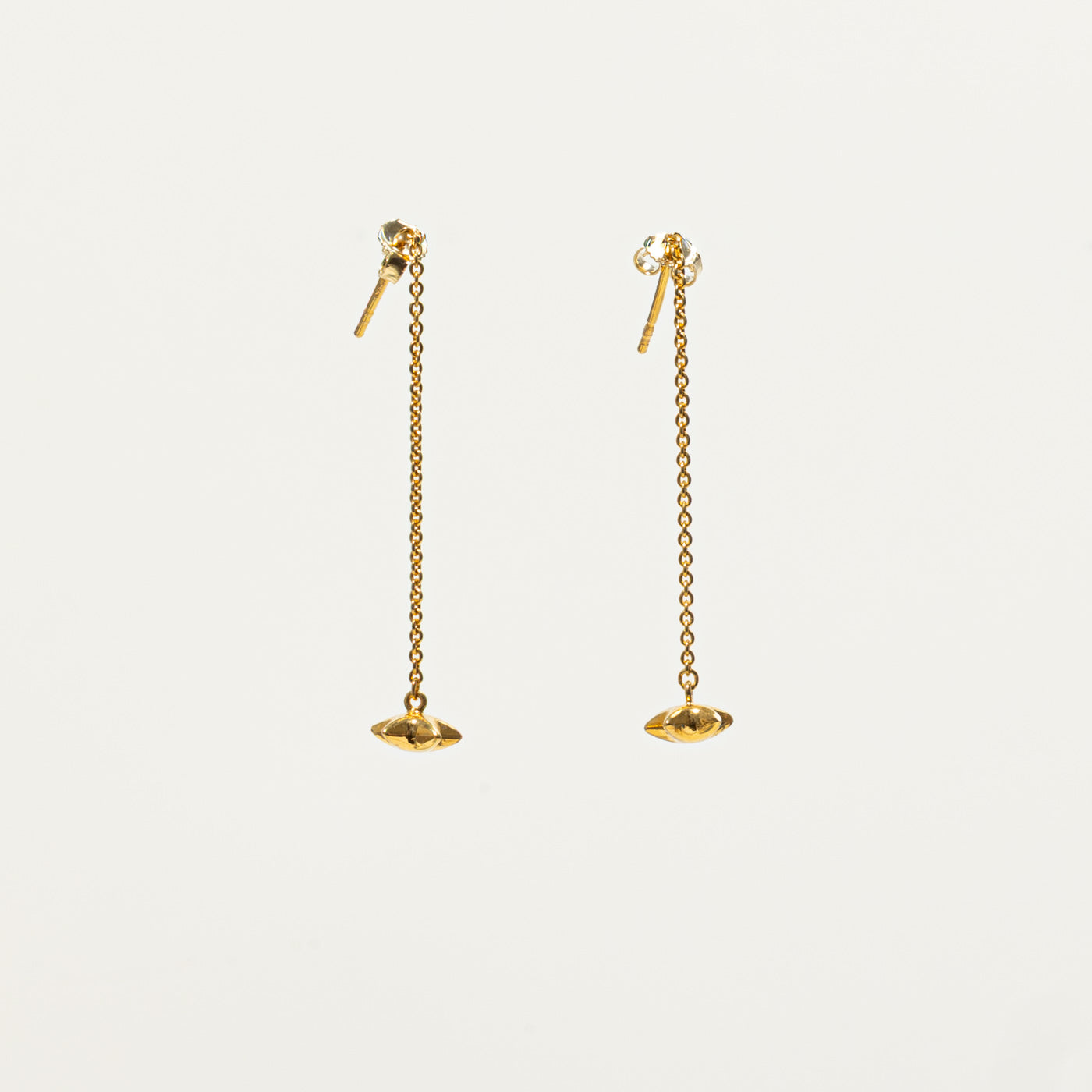 18k Yellow Gold Star Chain Drop Earrings