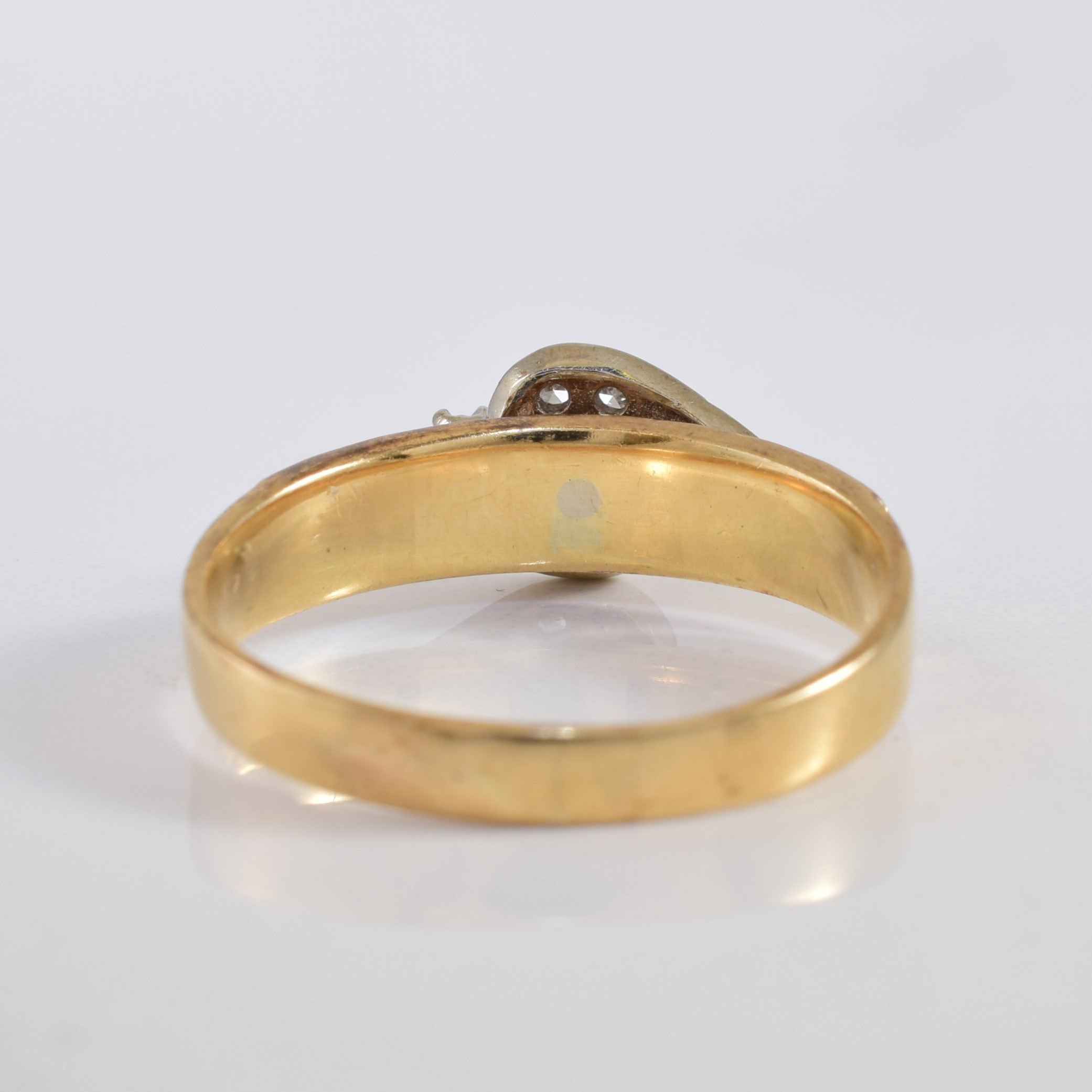Diamond Wave Ring | 0.12ctw | SZ 9.75 |